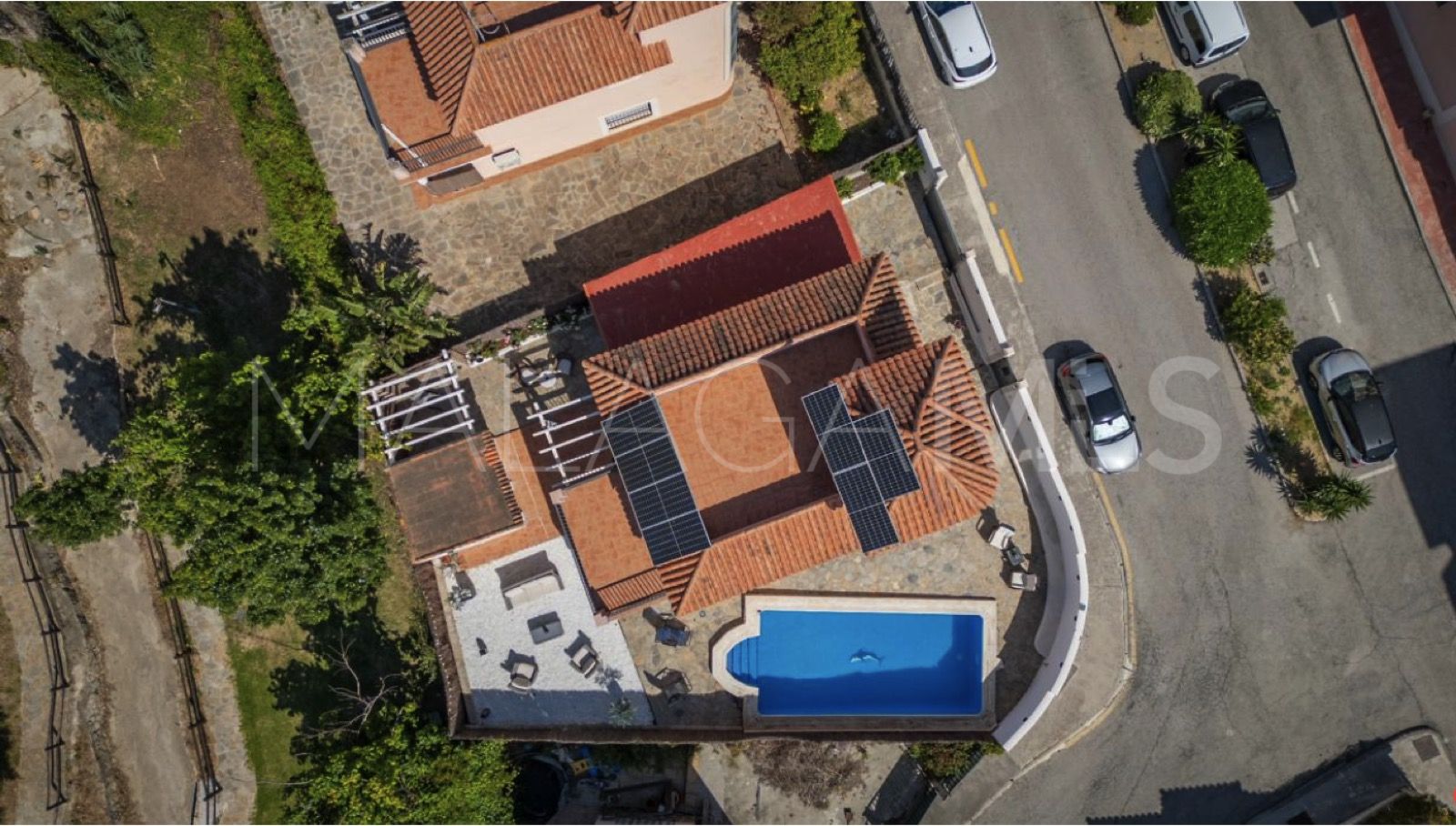 Villa for sale in Sabinillas