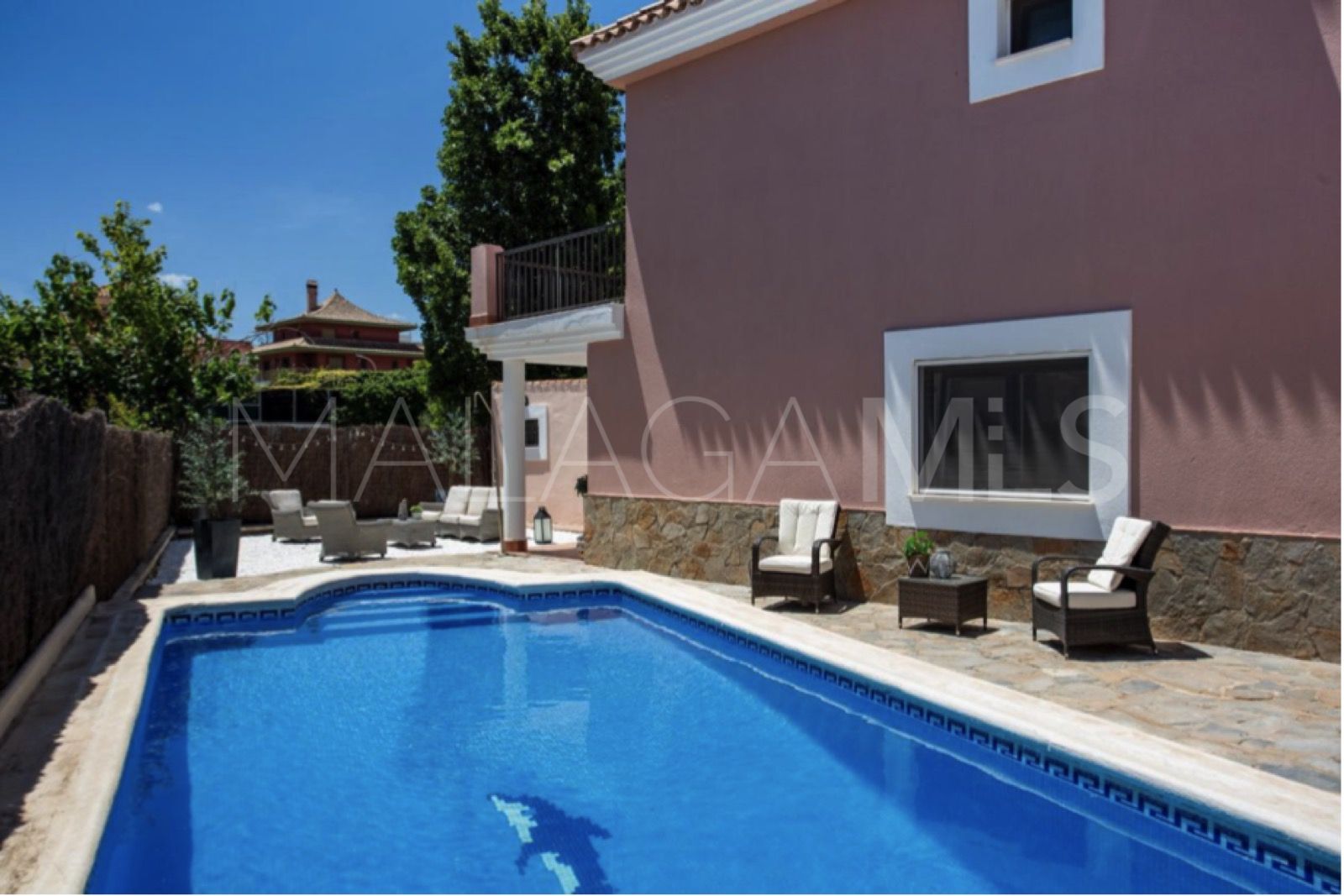 Villa for sale in Sabinillas
