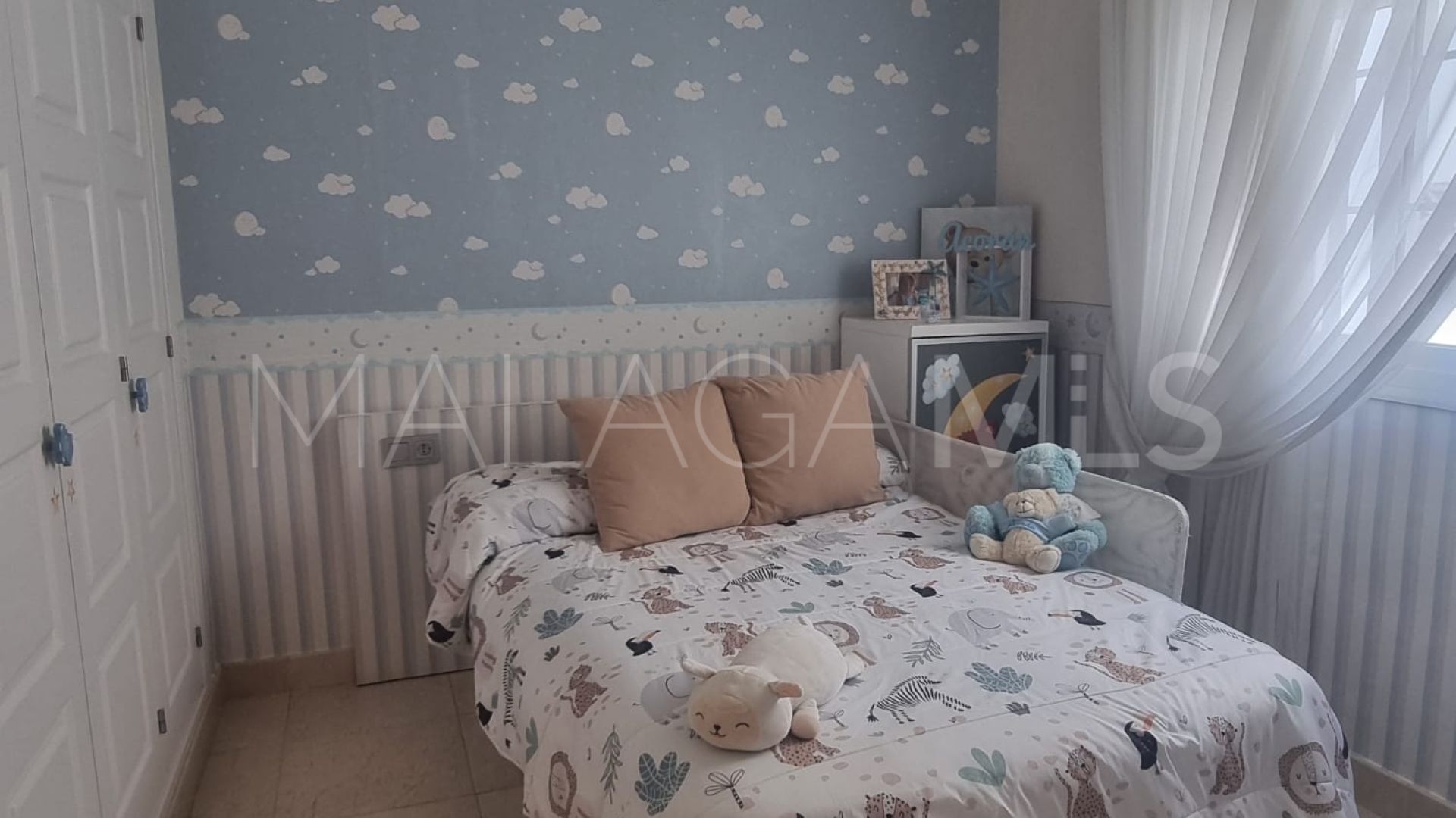 Town house for sale in Estepona Town