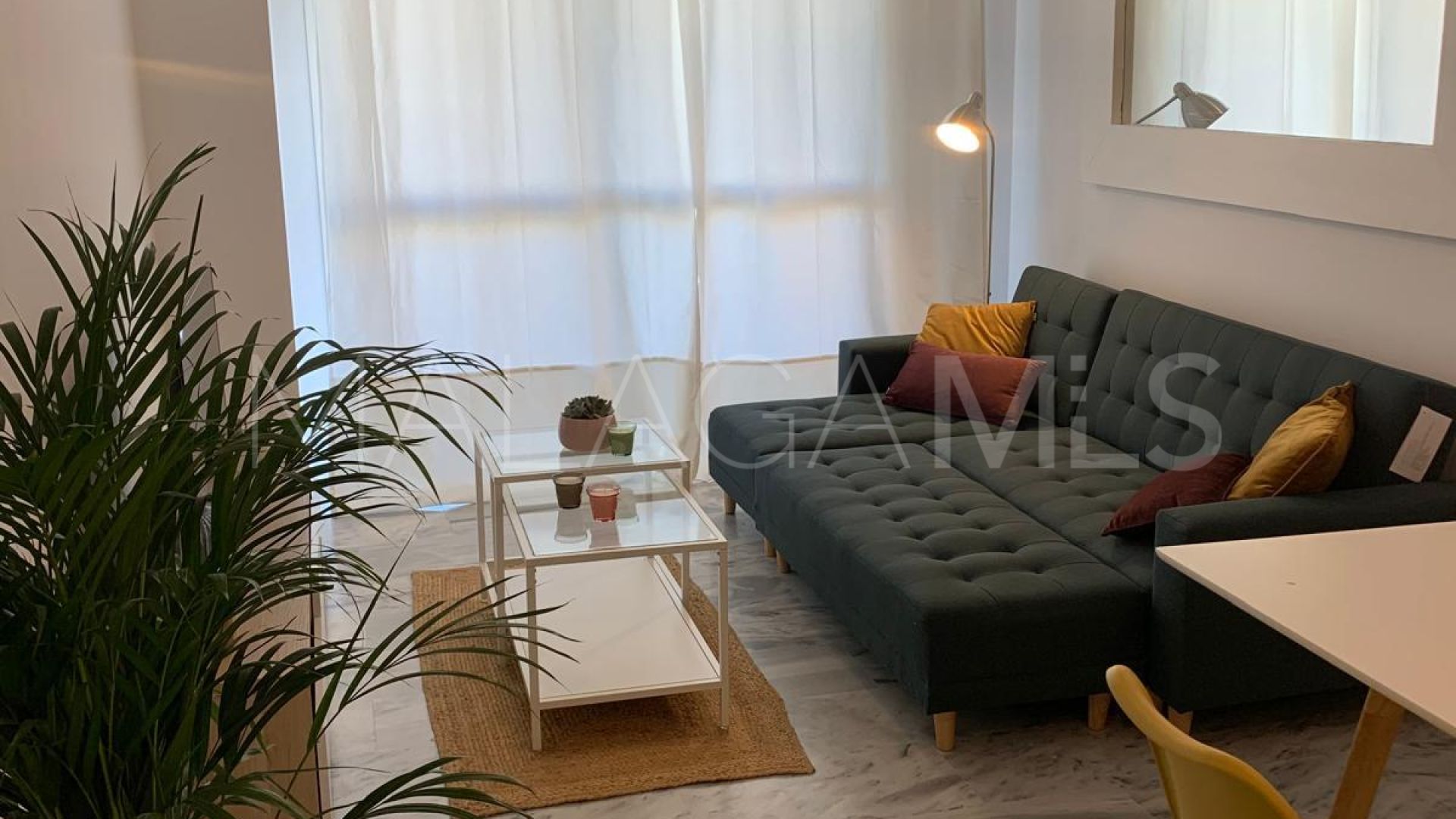 Estepona Puerto, apartamento for sale de 2 bedrooms