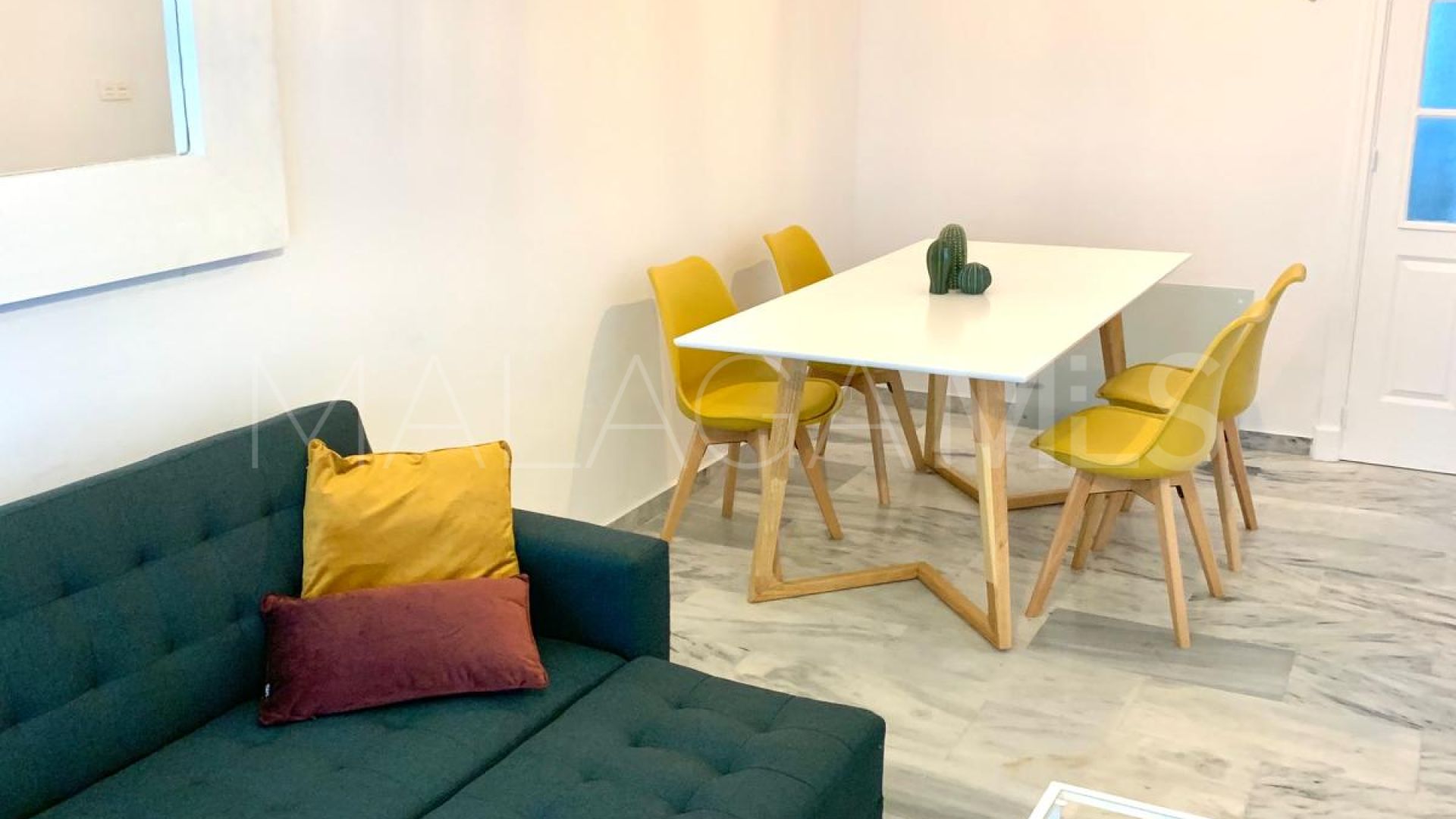 Estepona Puerto, apartamento for sale de 2 bedrooms