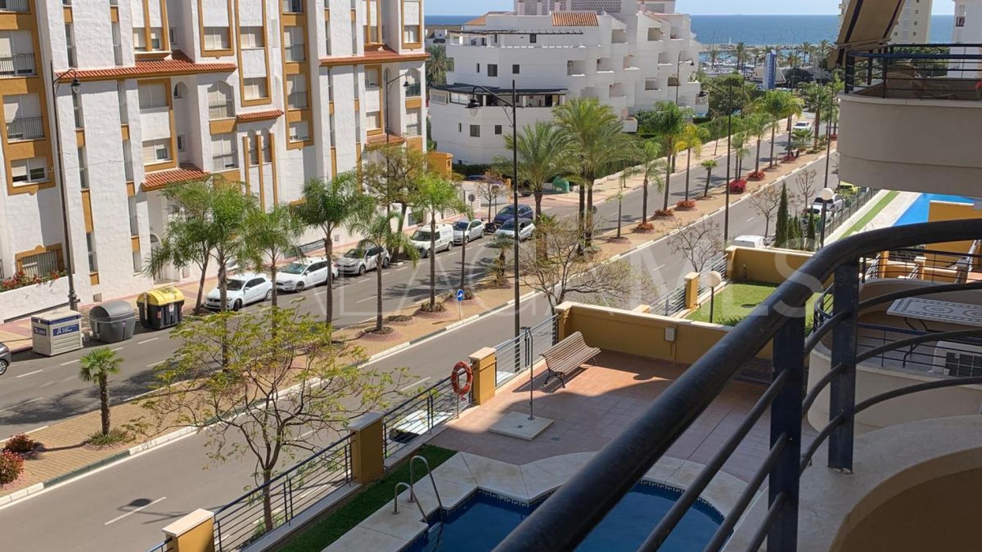 Estepona Puerto, apartamento for sale de 2 bedrooms