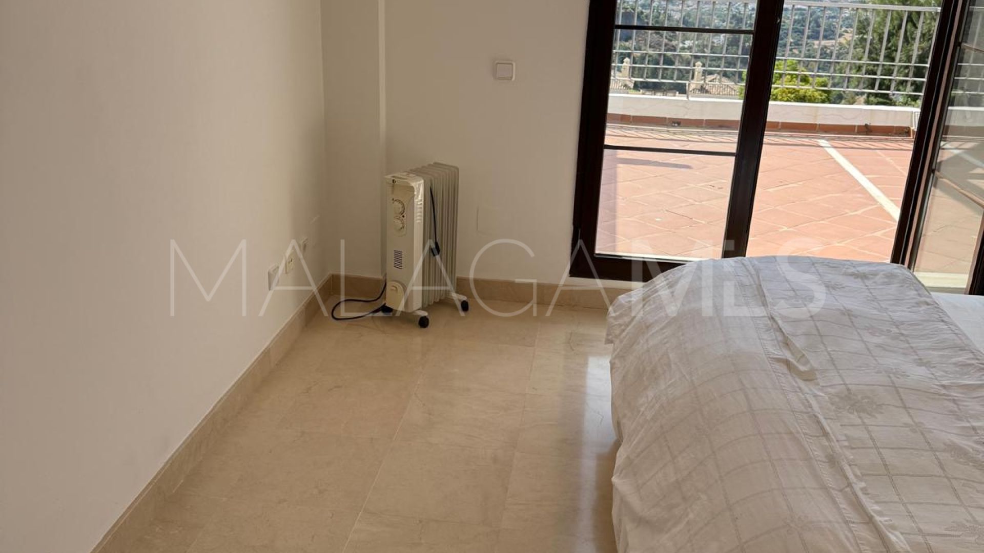 For sale penthouse with 2 bedrooms in Los Arqueros