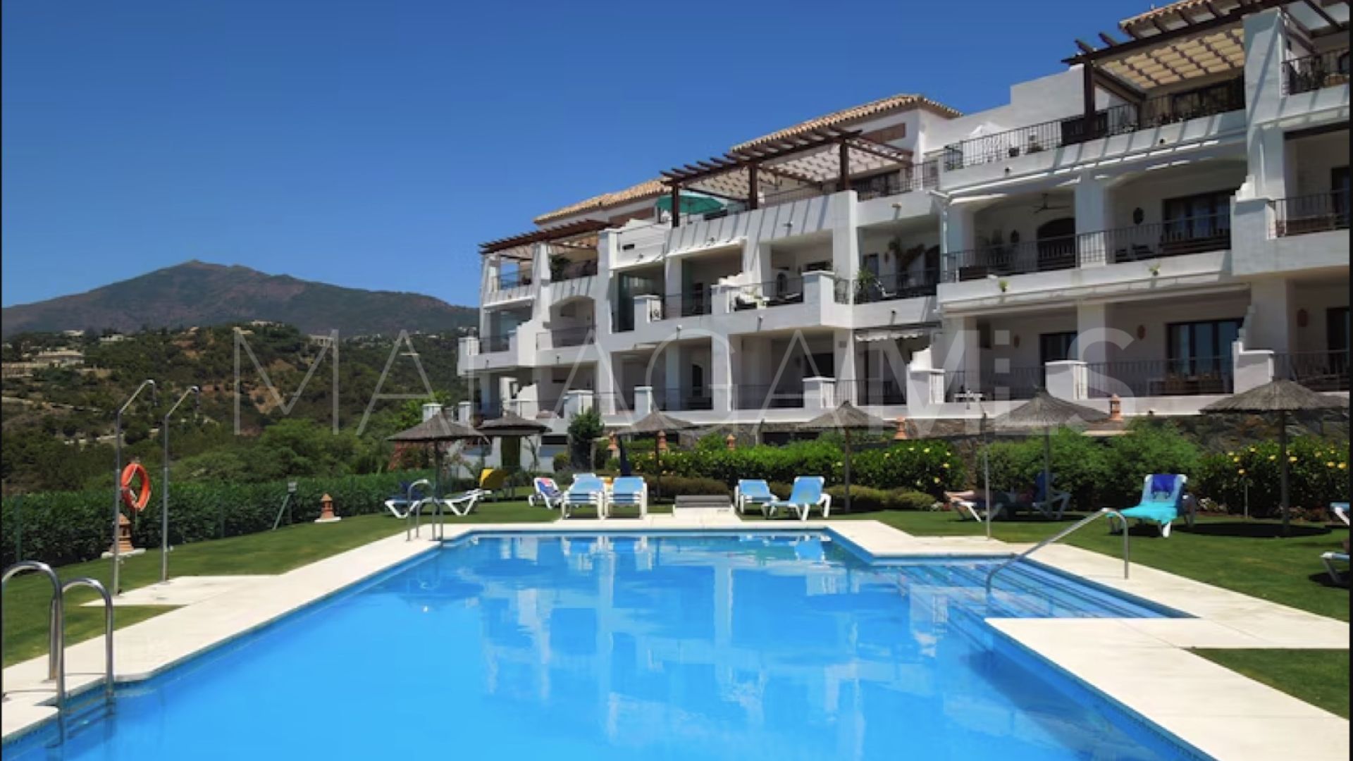 For sale penthouse with 2 bedrooms in Los Arqueros
