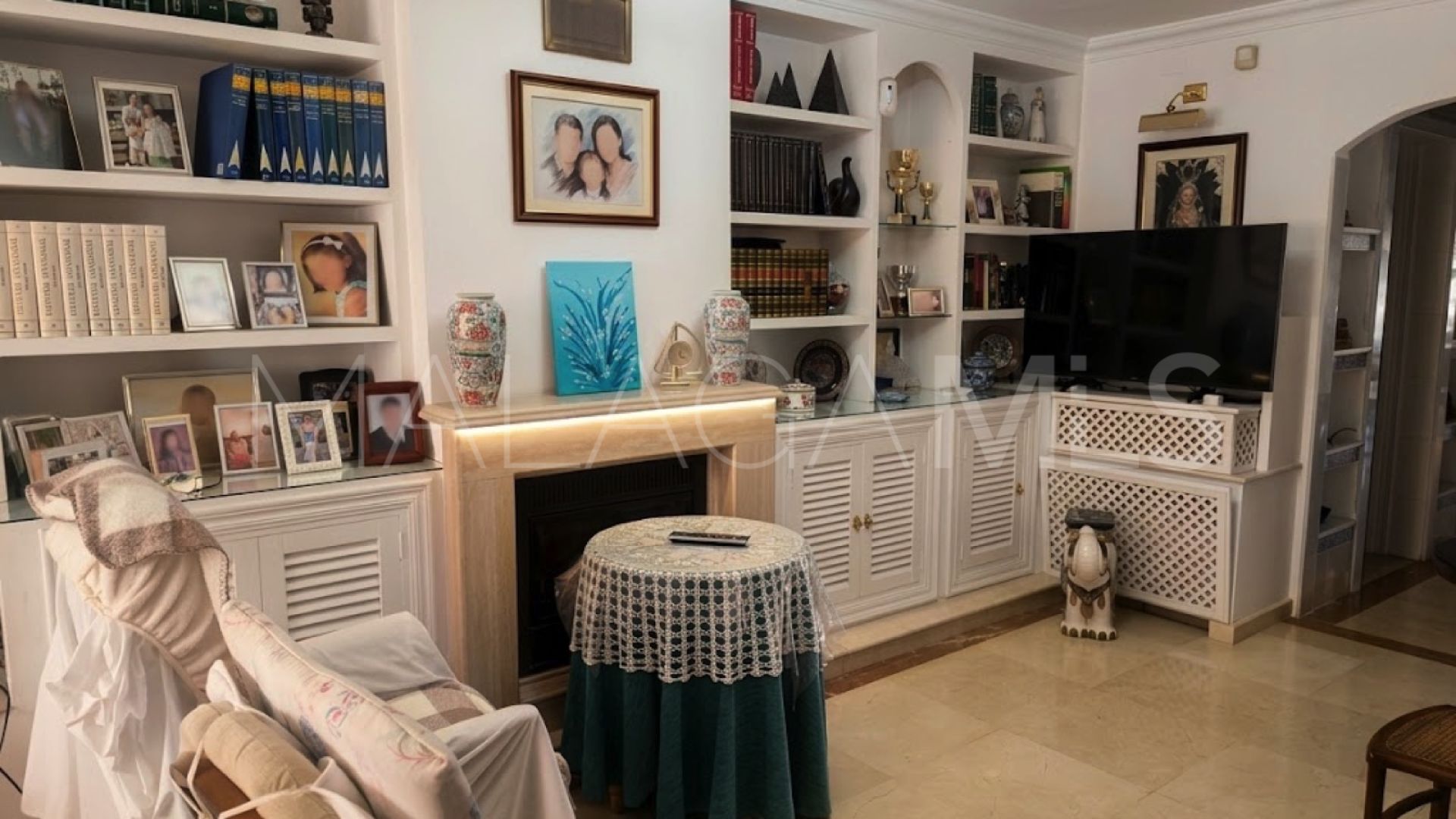 Buy adosado in La Campana
