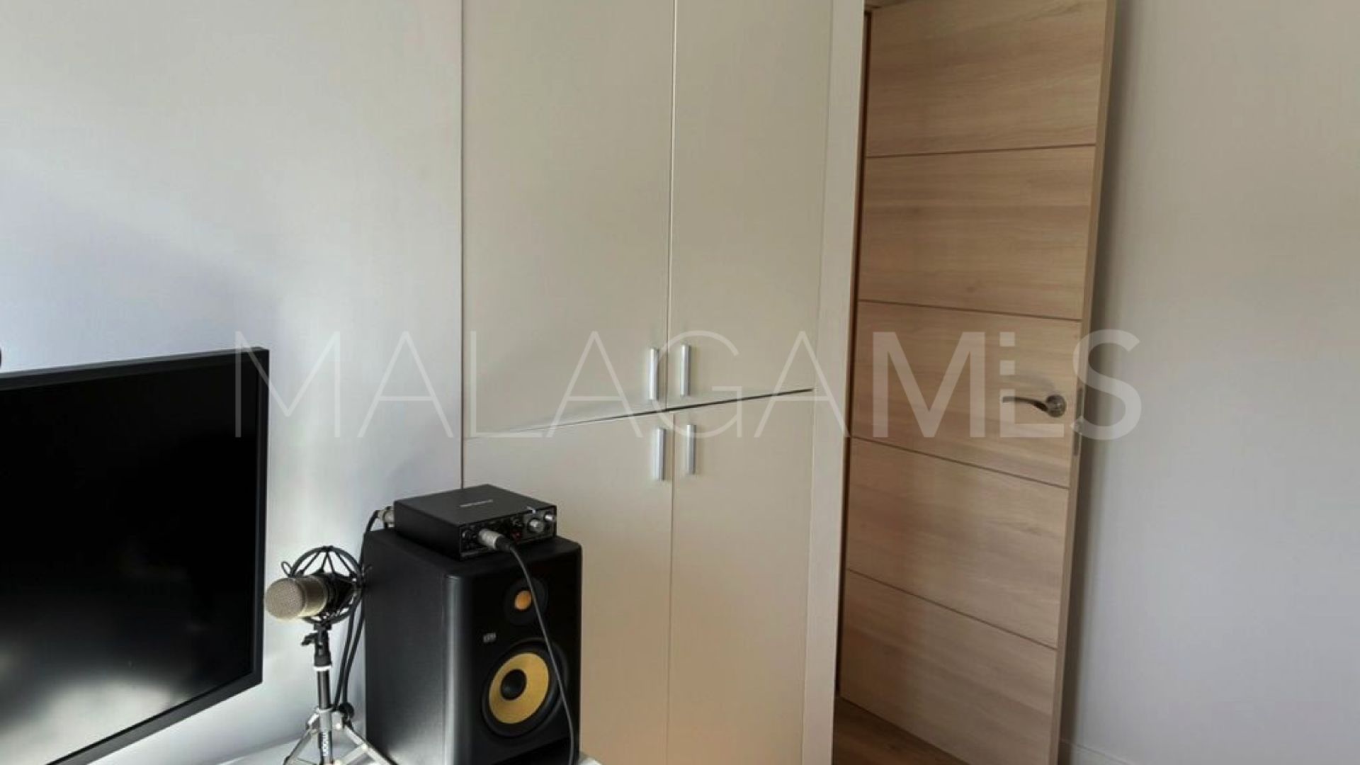 Buy apartamento in La Campana de 1 bedroom