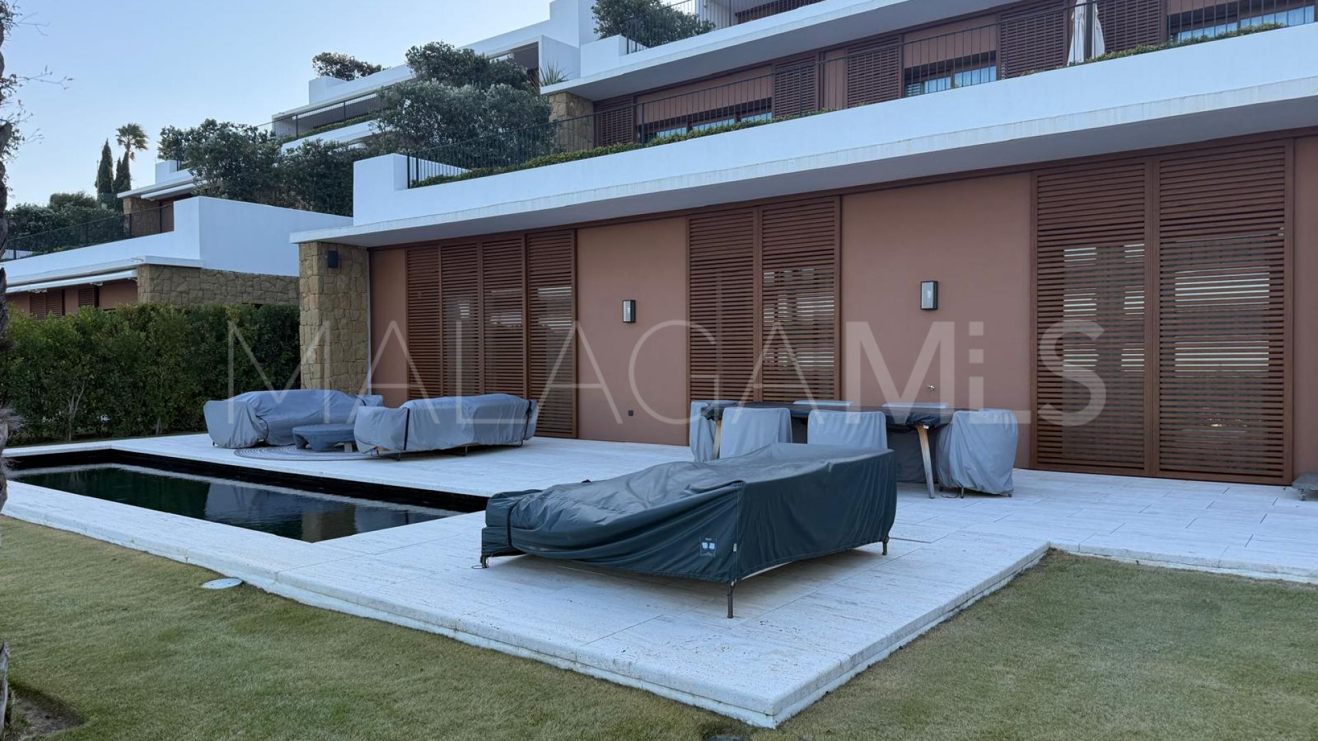 2 bedrooms ground floor apartment in Finca Cortesin for sale