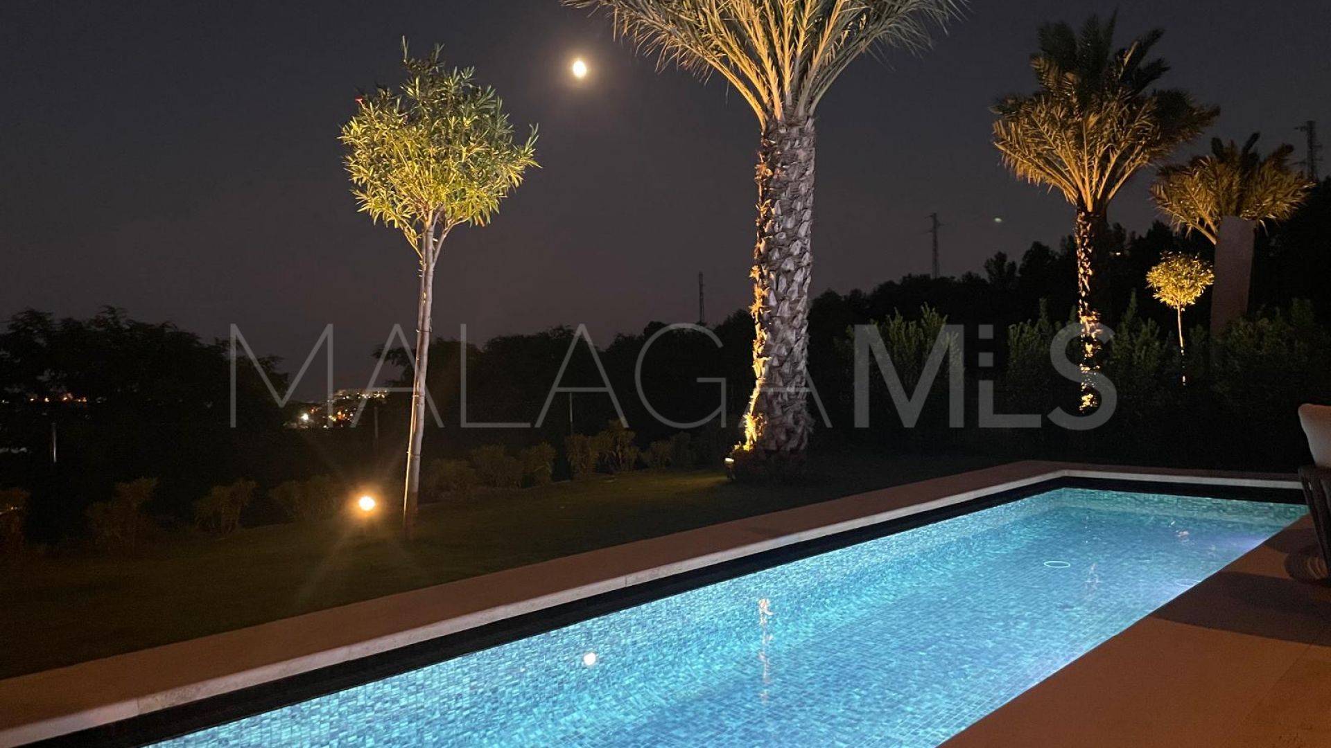 2 bedrooms ground floor apartment in Finca Cortesin for sale