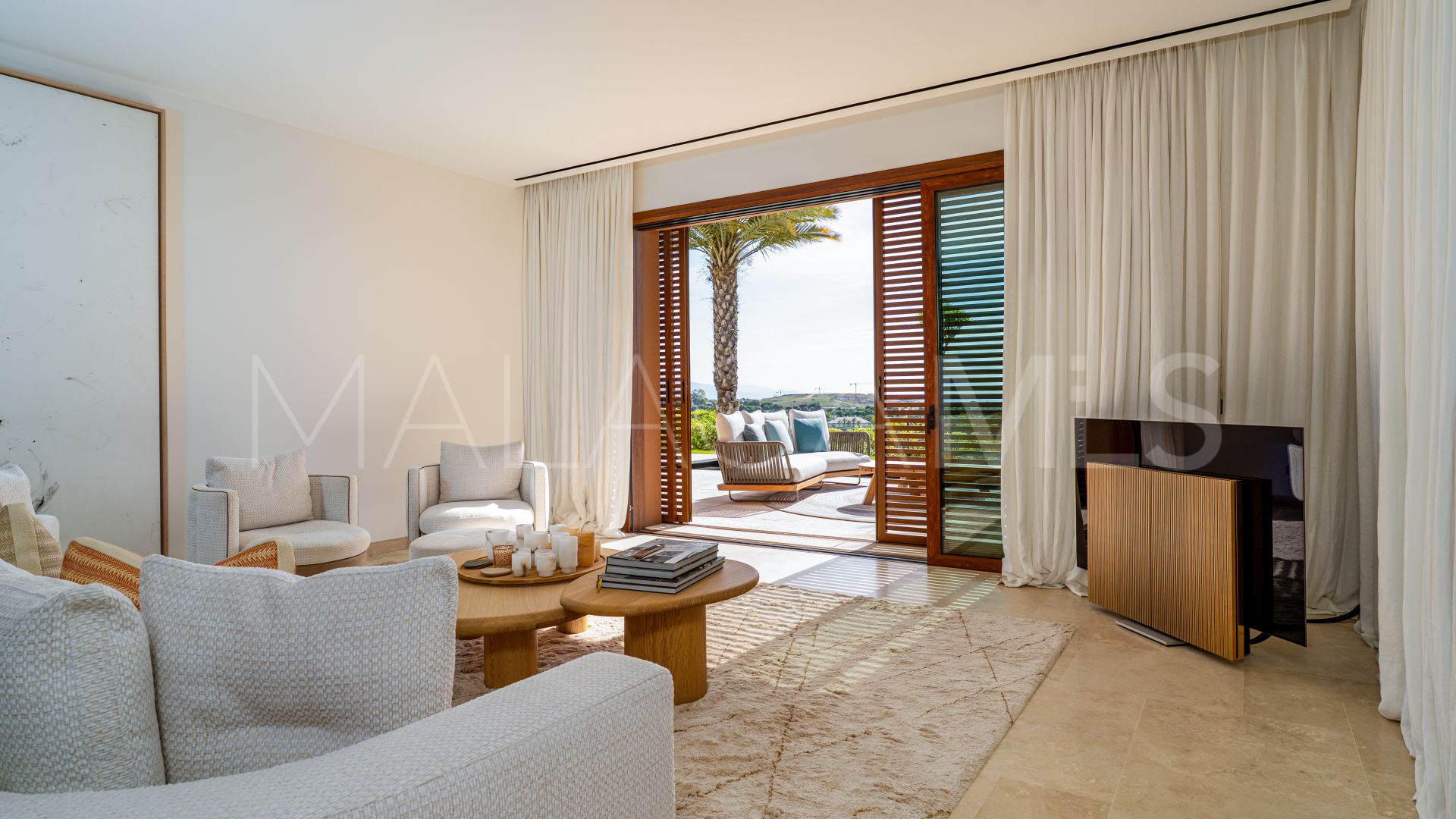 2 bedrooms ground floor apartment in Finca Cortesin for sale