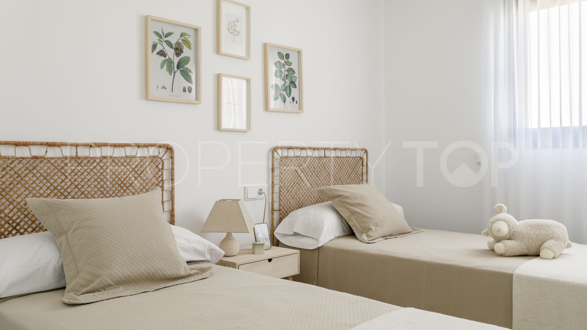 Apartamento con 2 dormitorios en venta en Gran Alacant