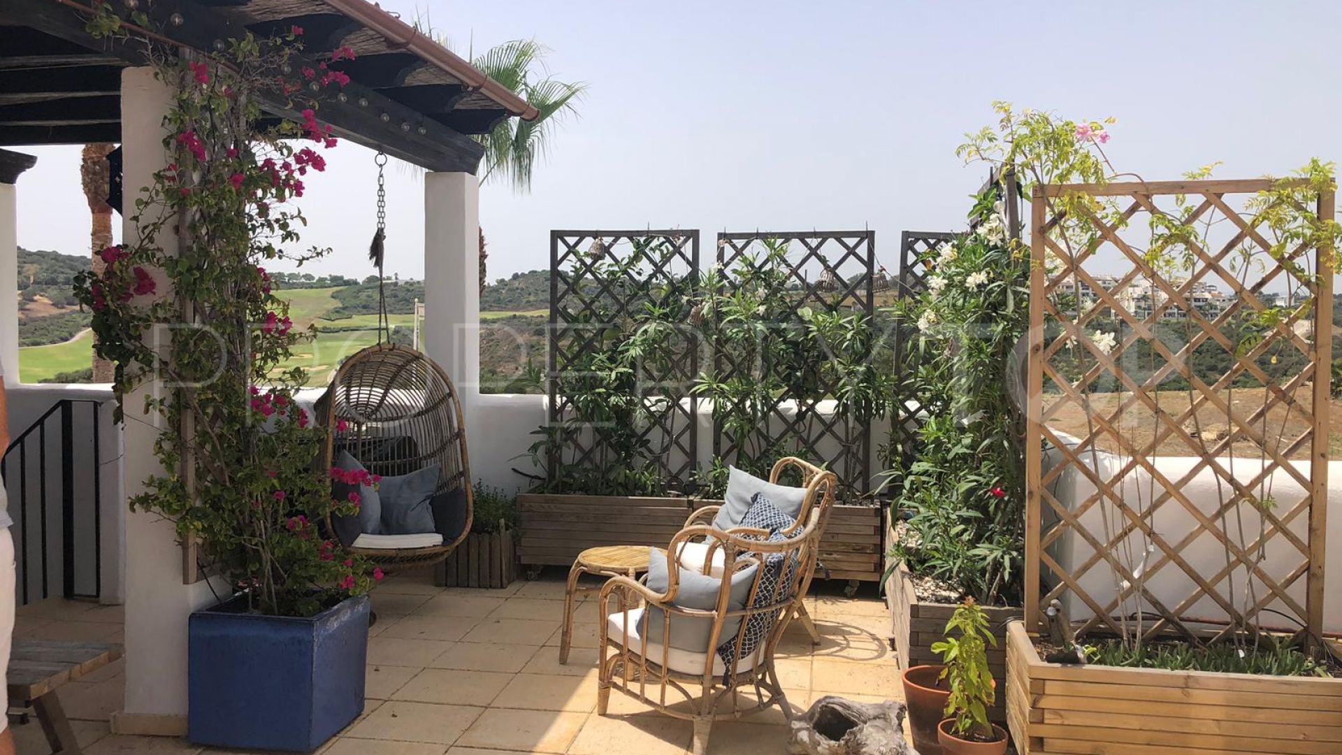For sale penthouse with 3 bedrooms in Alcaidesa Golf