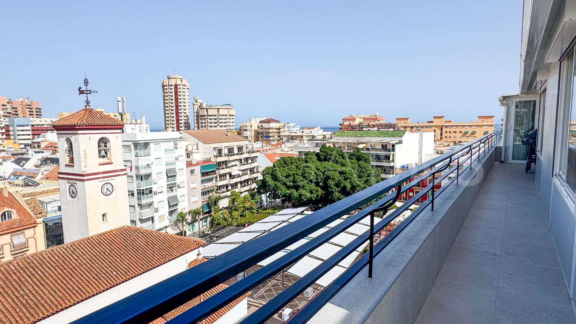 Penthouse for sale in Fuengirola with 4 bedrooms