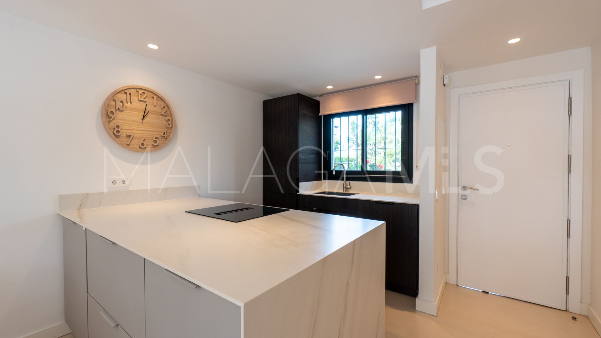 Reihenhaus for sale in Guadalmina Baja