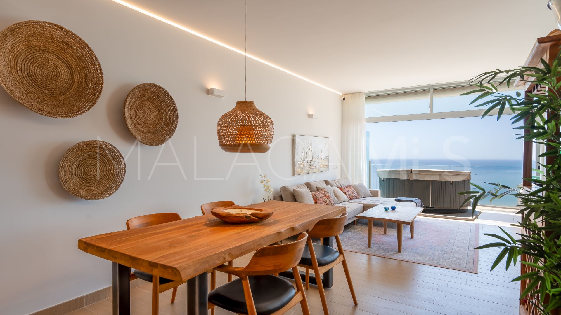 Appartement terrasse for sale in El Higueron