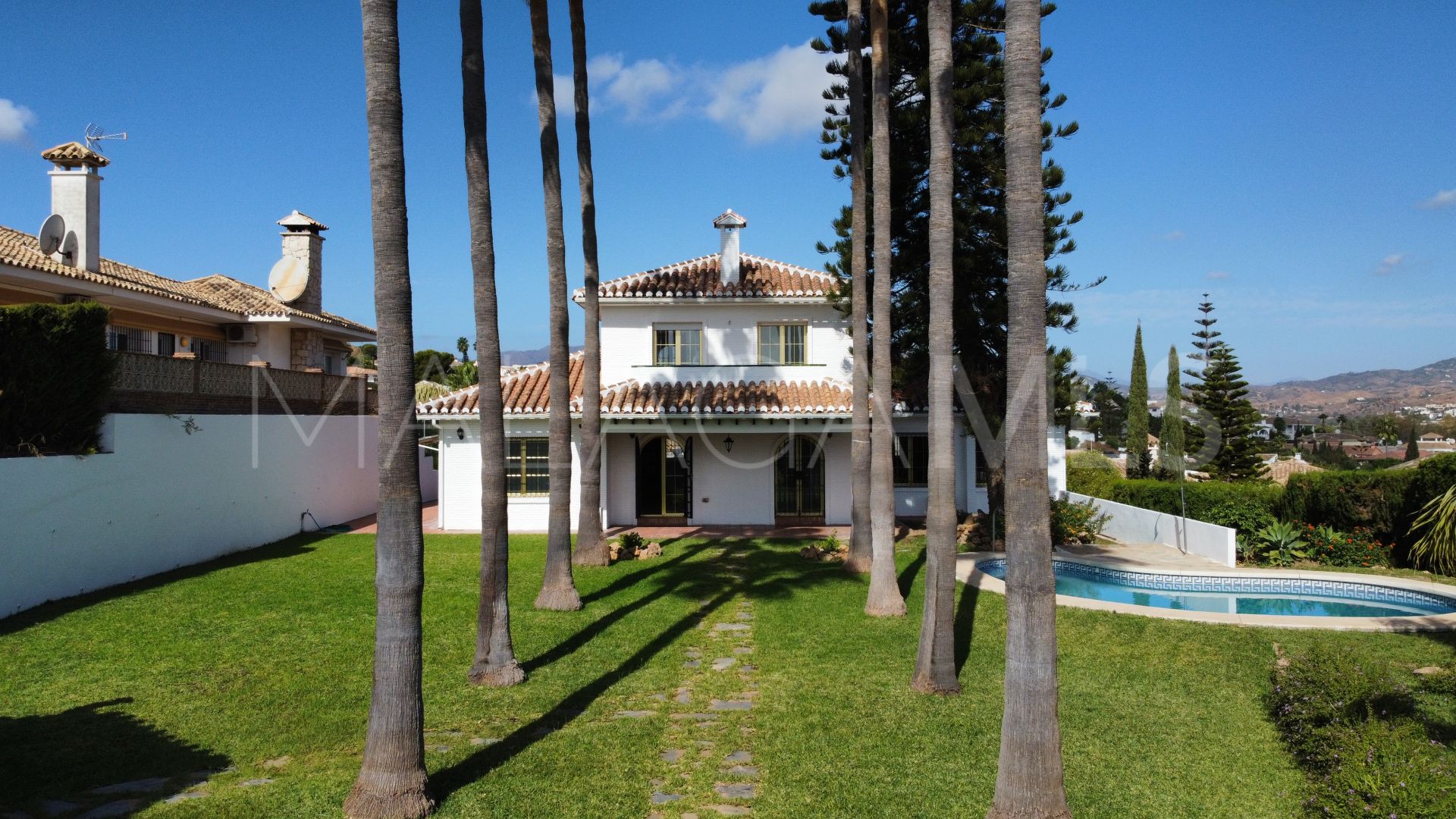 Villa for sale in Cerrado del Aguila