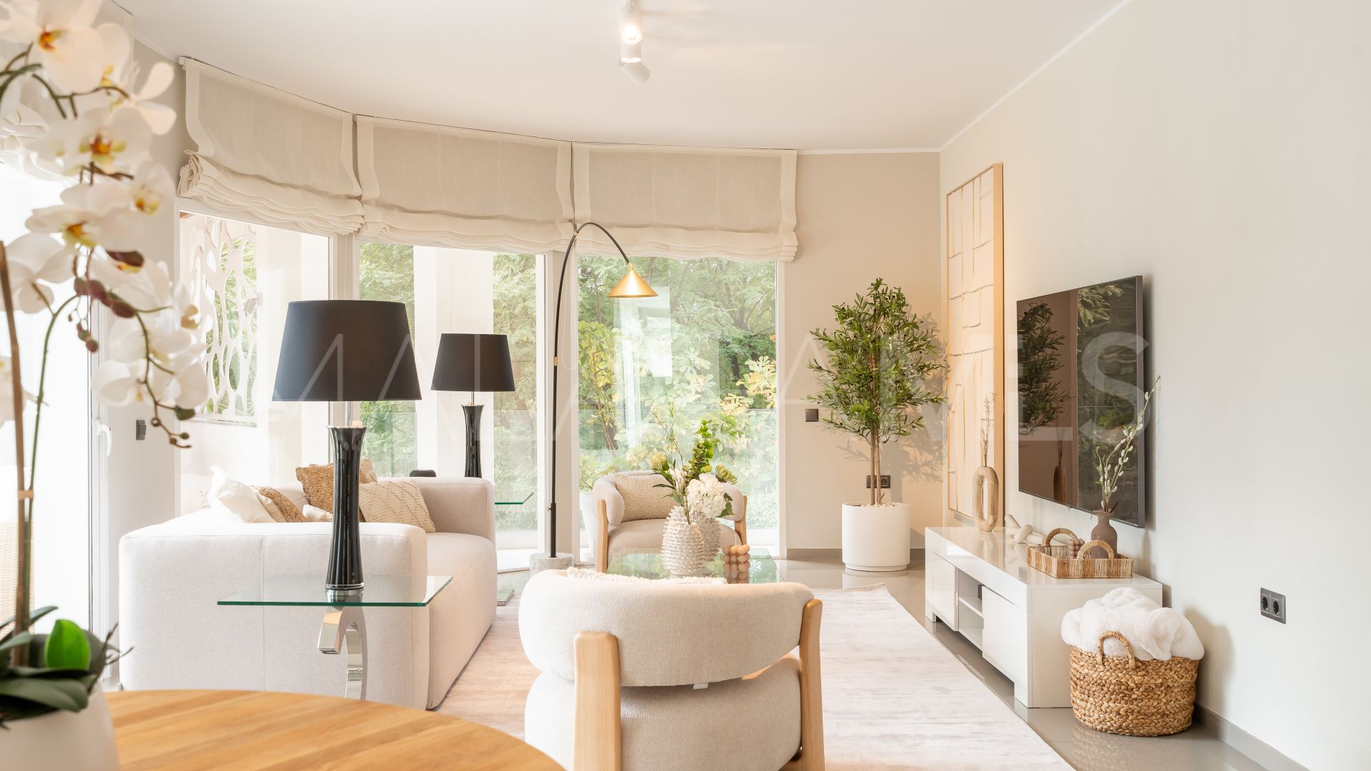 Villa for sale in El Herrojo