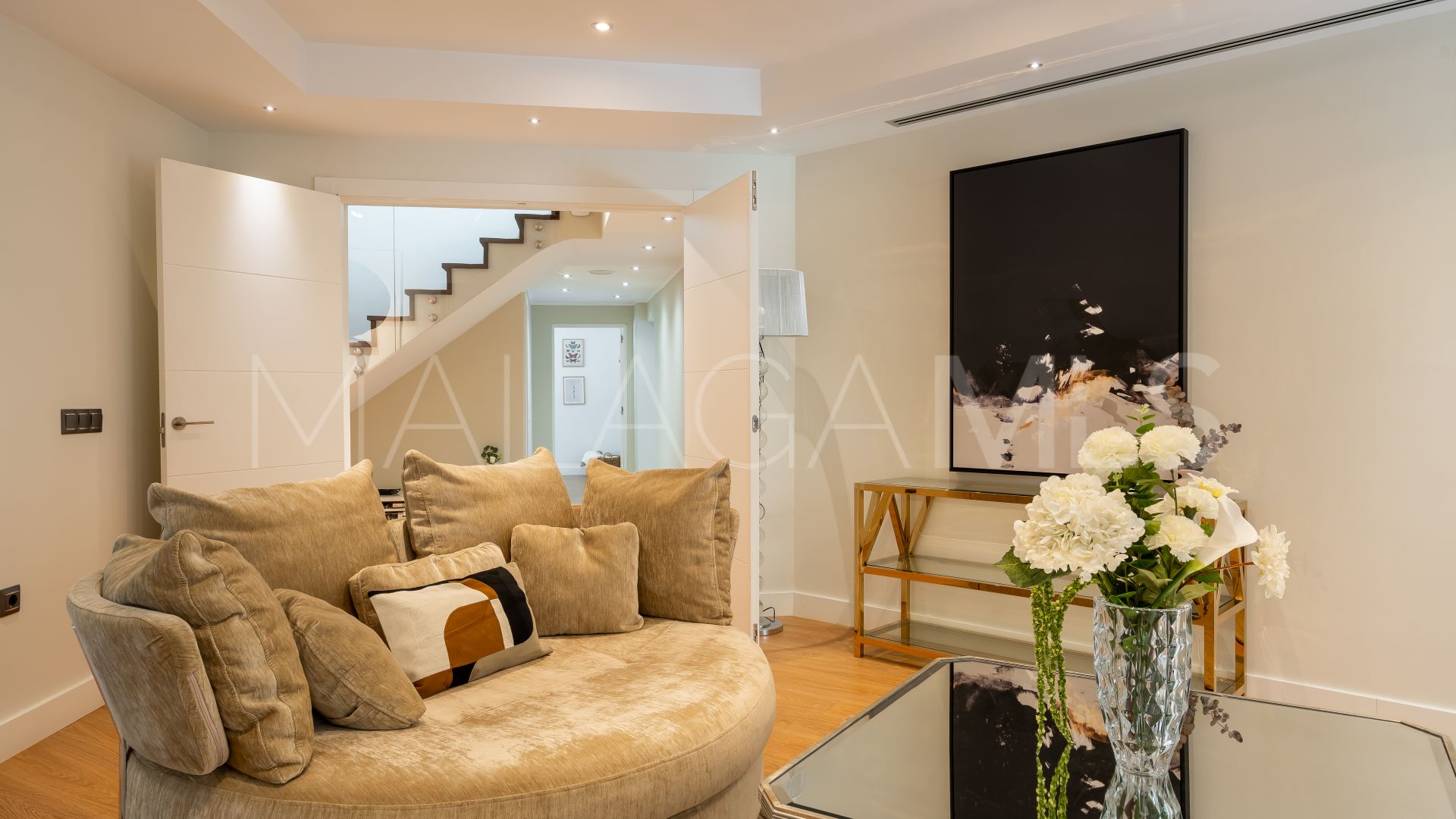 Villa for sale in El Herrojo