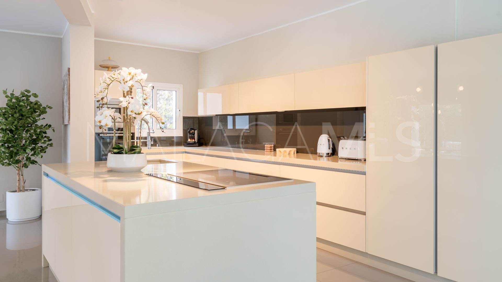 Villa for sale in El Herrojo