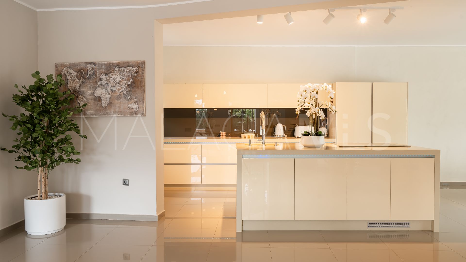 Villa for sale in El Herrojo