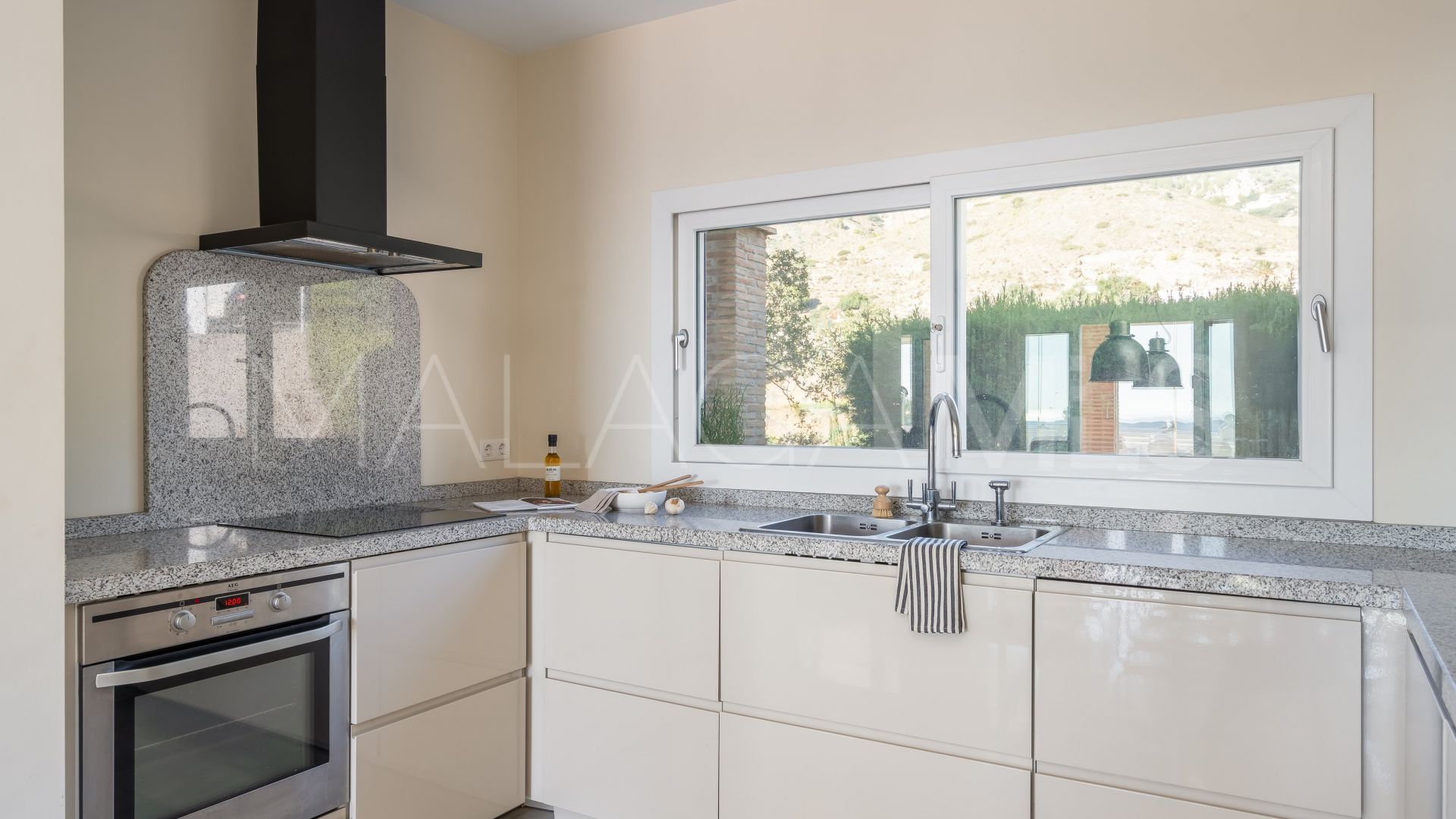 Villa for sale in La Alqueria