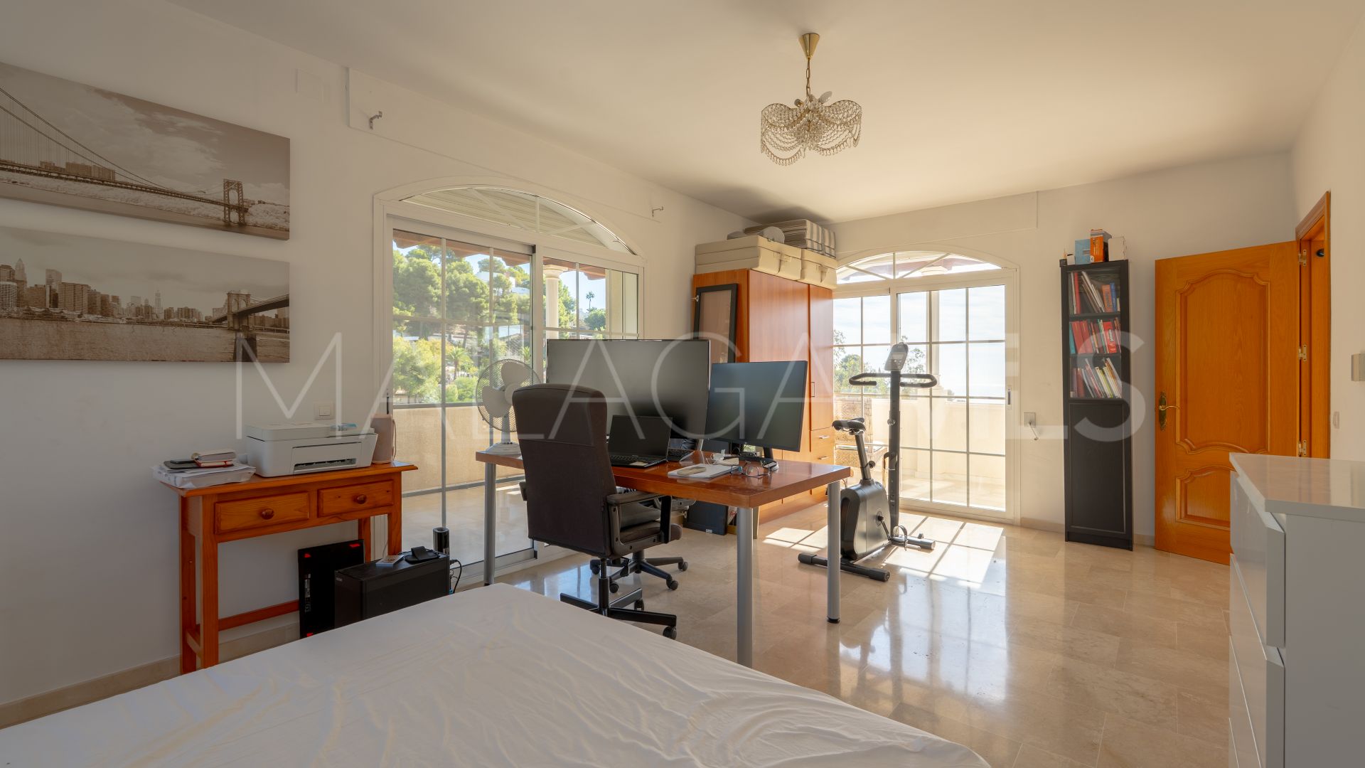 Villa for sale in Las Lomas de Mijas