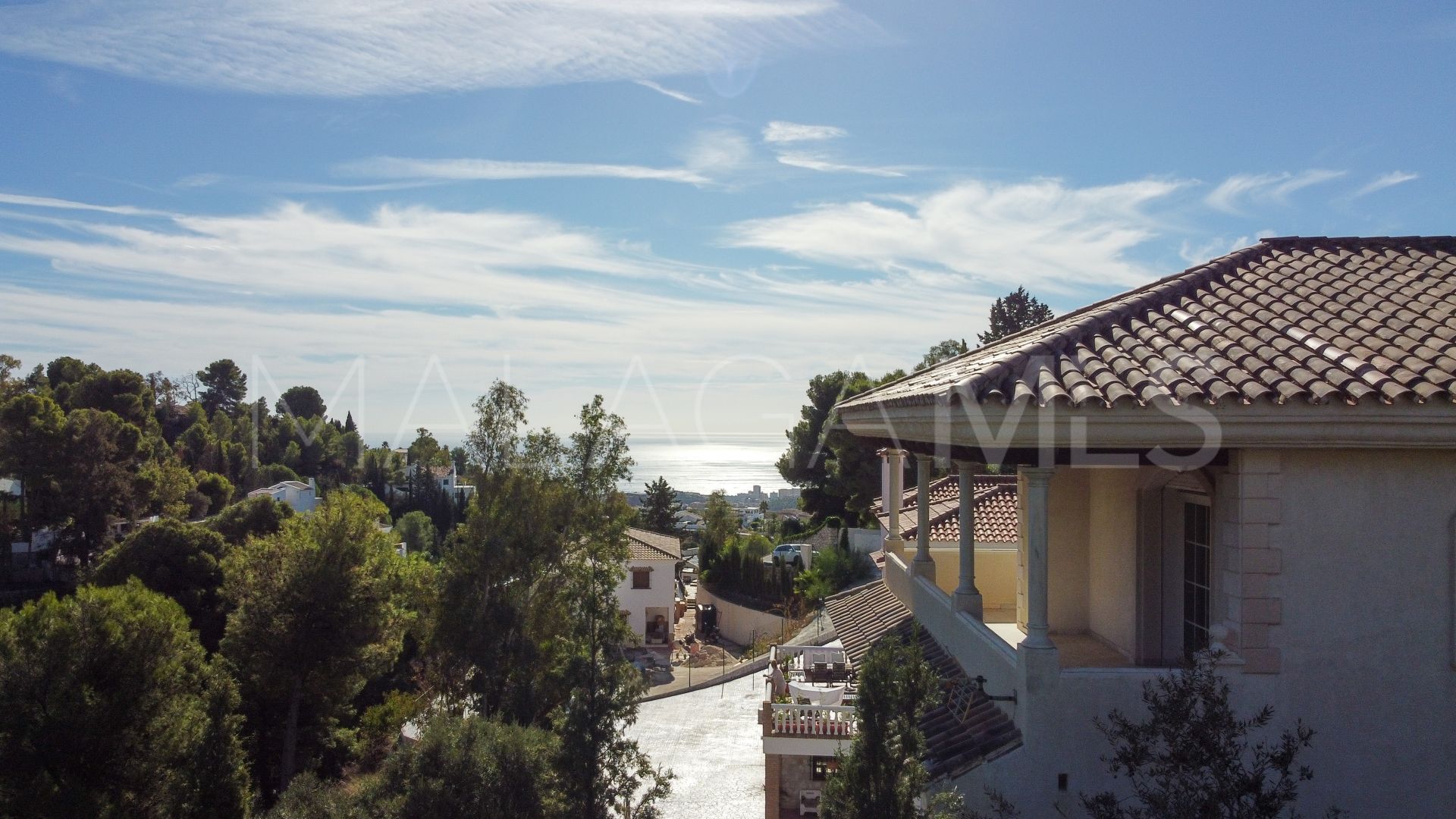 Villa for sale in Las Lomas de Mijas