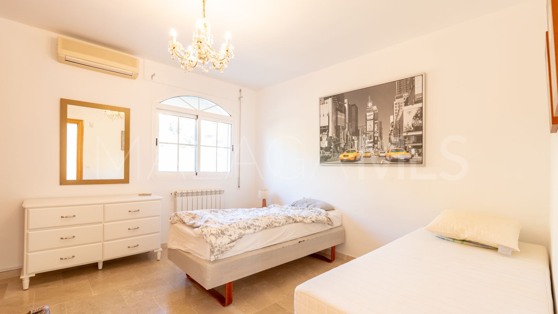 Villa for sale in Las Lomas de Mijas