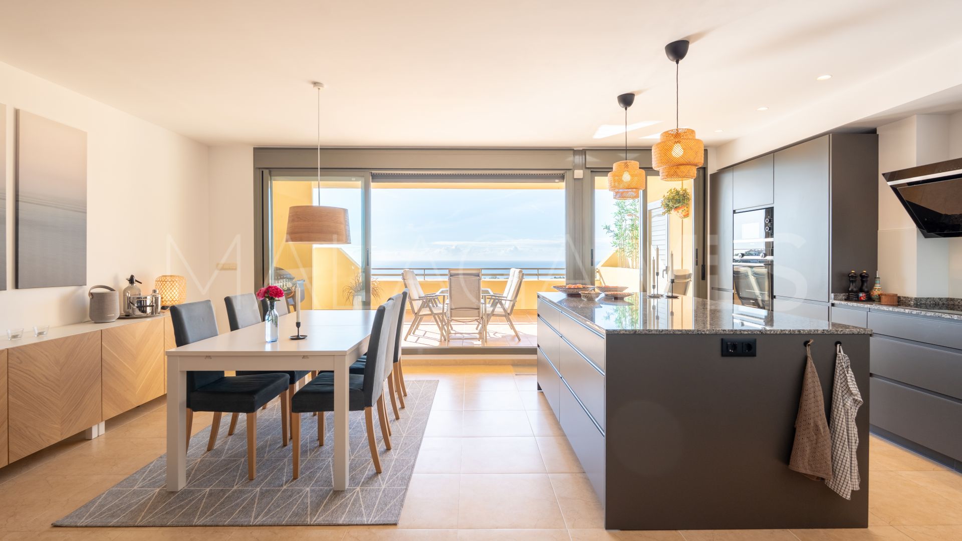 Erdgeschosswohnung for sale in Sitio de Calahonda