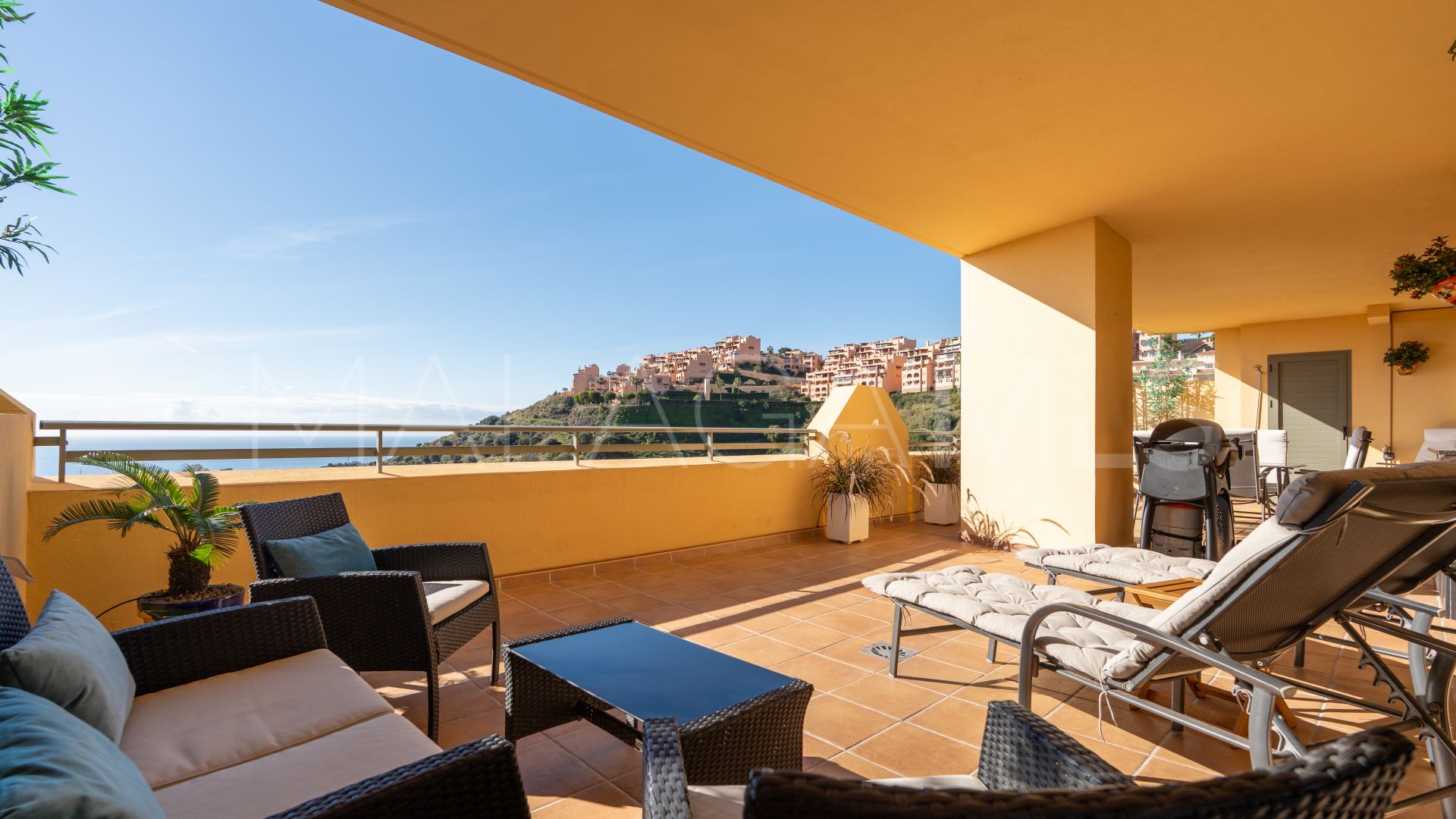 Erdgeschosswohnung for sale in Sitio de Calahonda