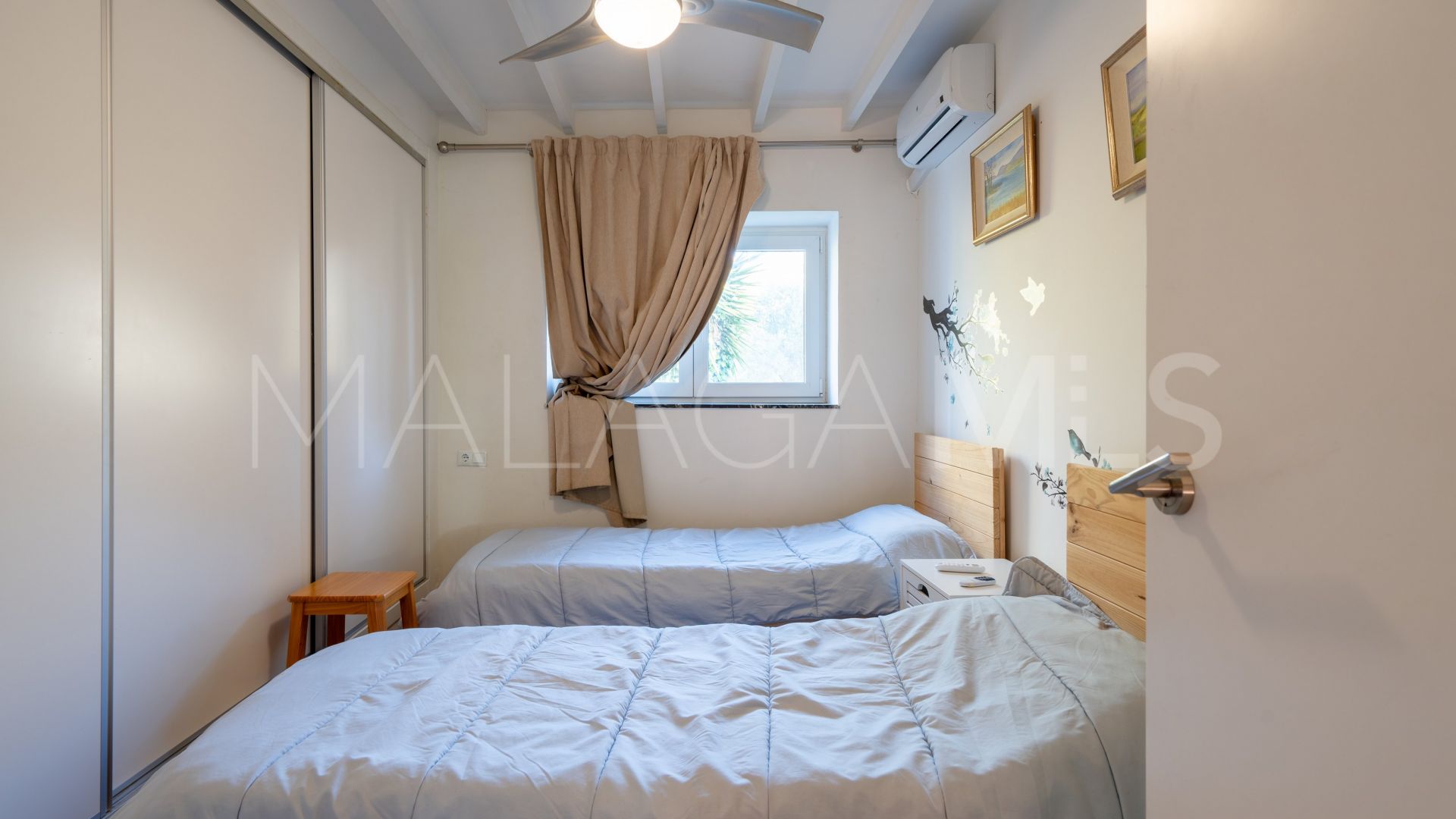 Hus i byn for sale in Torreblanca