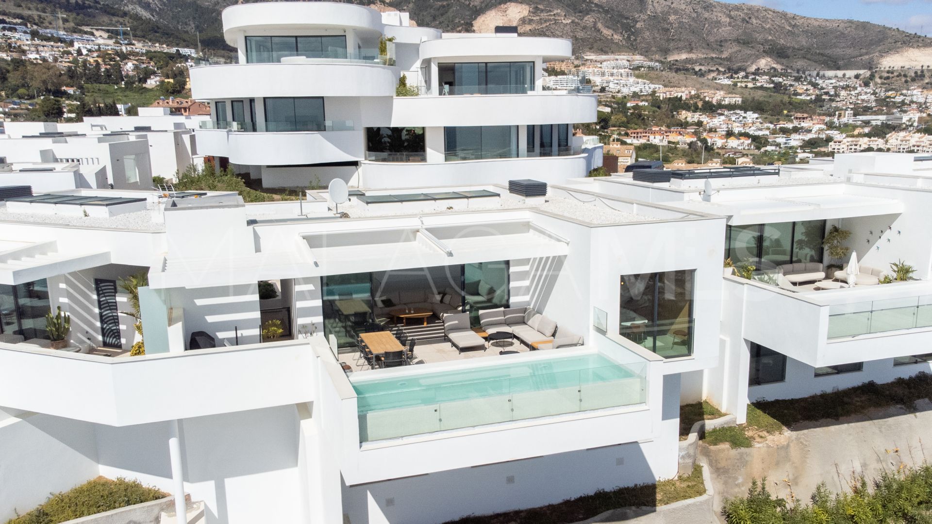 Tvåvånings takvåning for sale in Benalmadena Costa