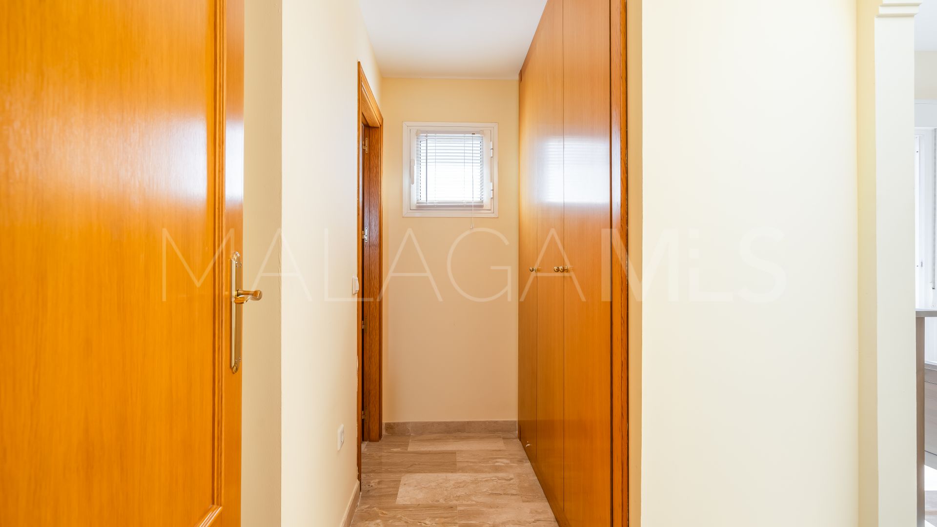 For sale penthouse in Sitio de Calahonda