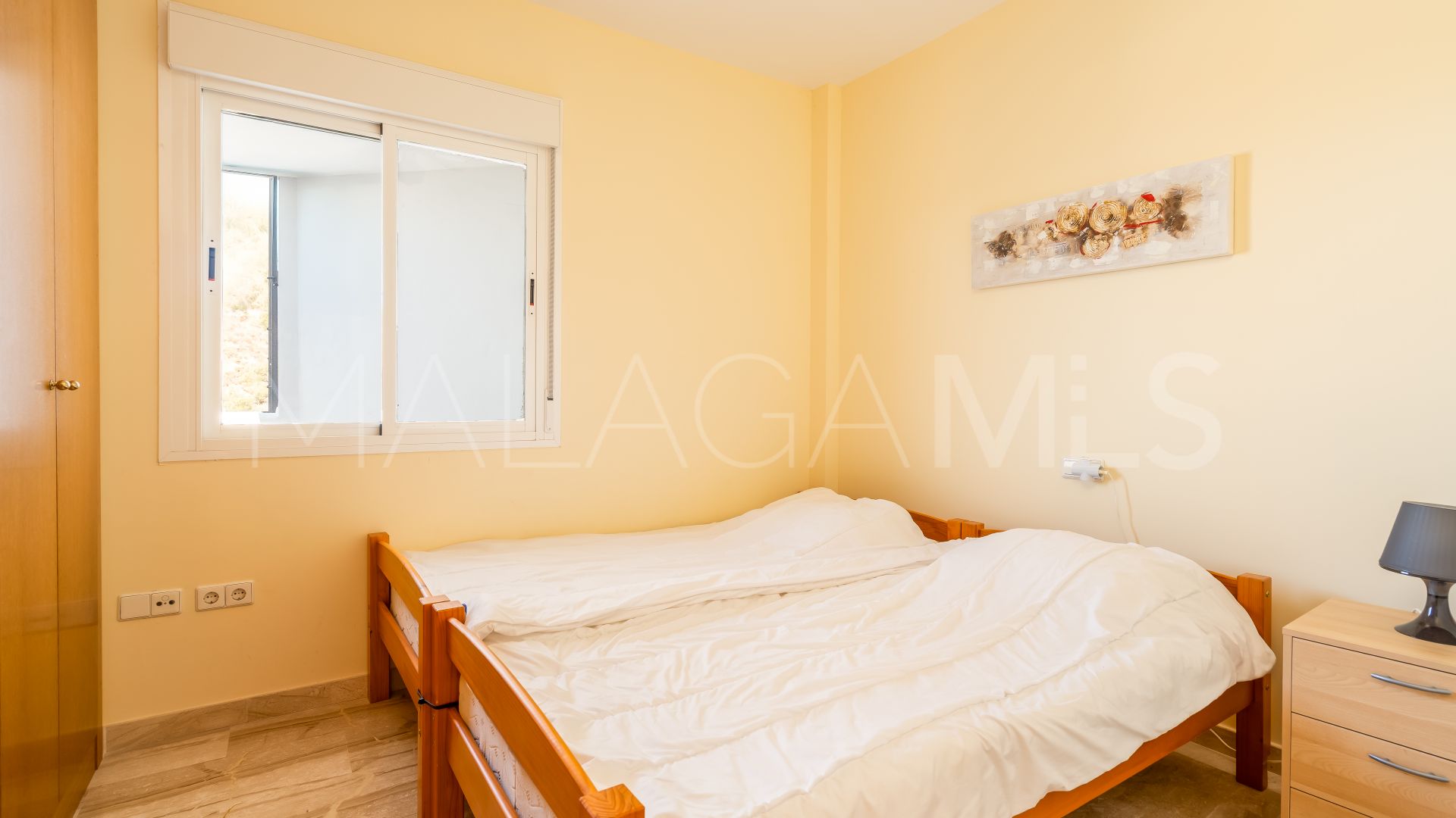 For sale penthouse in Sitio de Calahonda