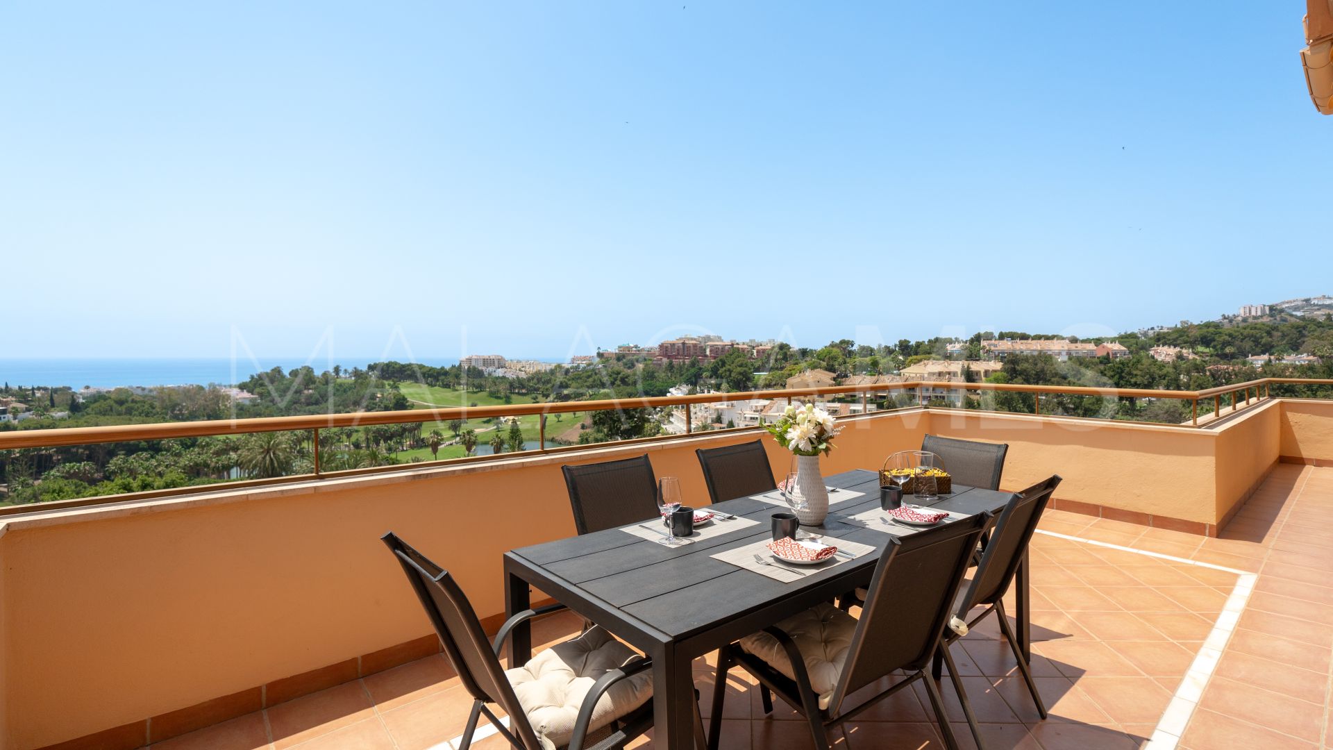 Ático for sale in Torrequebrada with 3 bedrooms