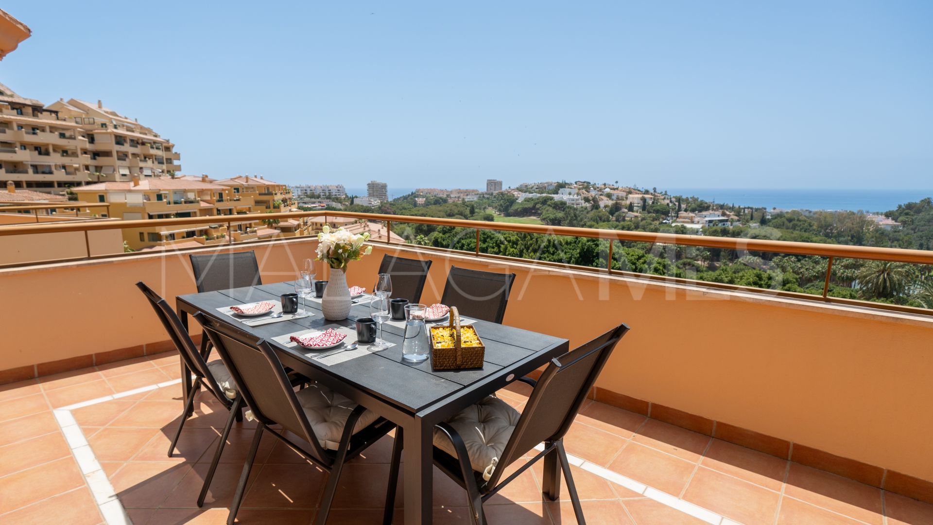 Ático for sale in Torrequebrada with 3 bedrooms