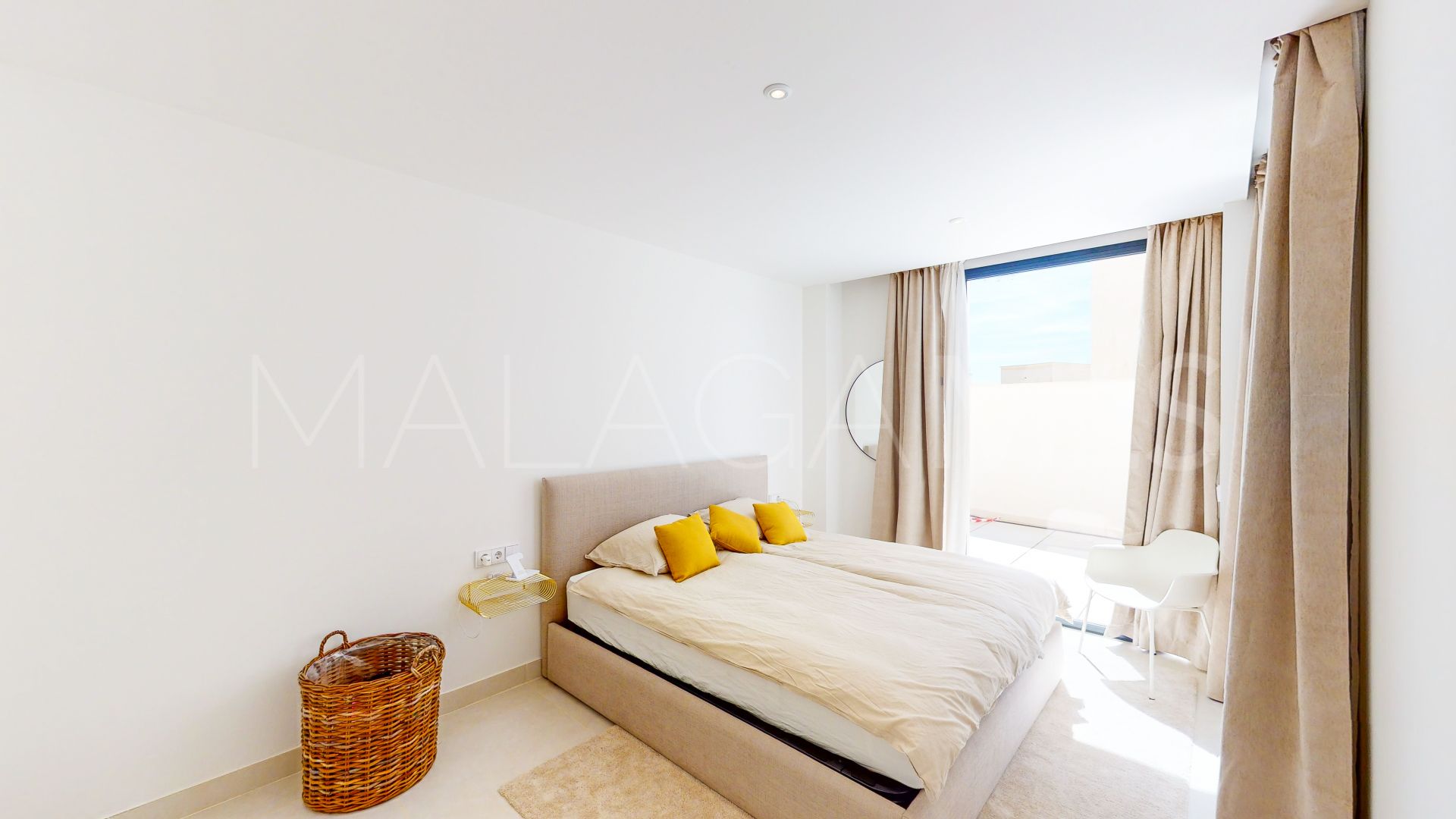 Se vende apartamento planta baja in El Higueron with 3 bedrooms