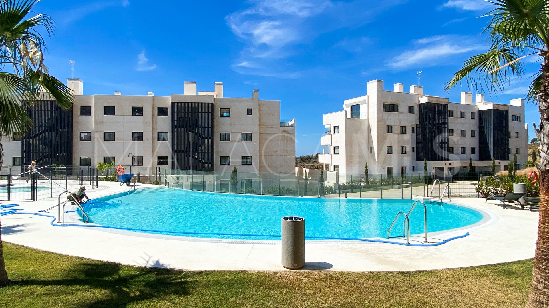 Se vende apartamento planta baja in El Higueron with 3 bedrooms