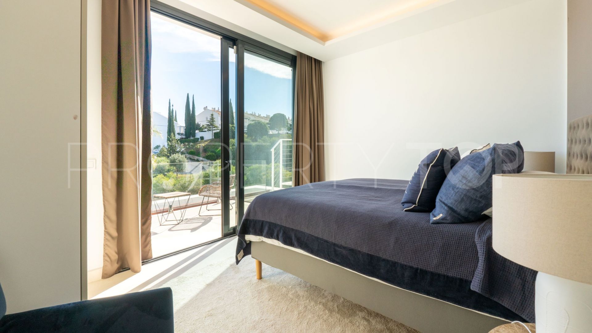 5 bedrooms Cabopino semi detached villa for sale