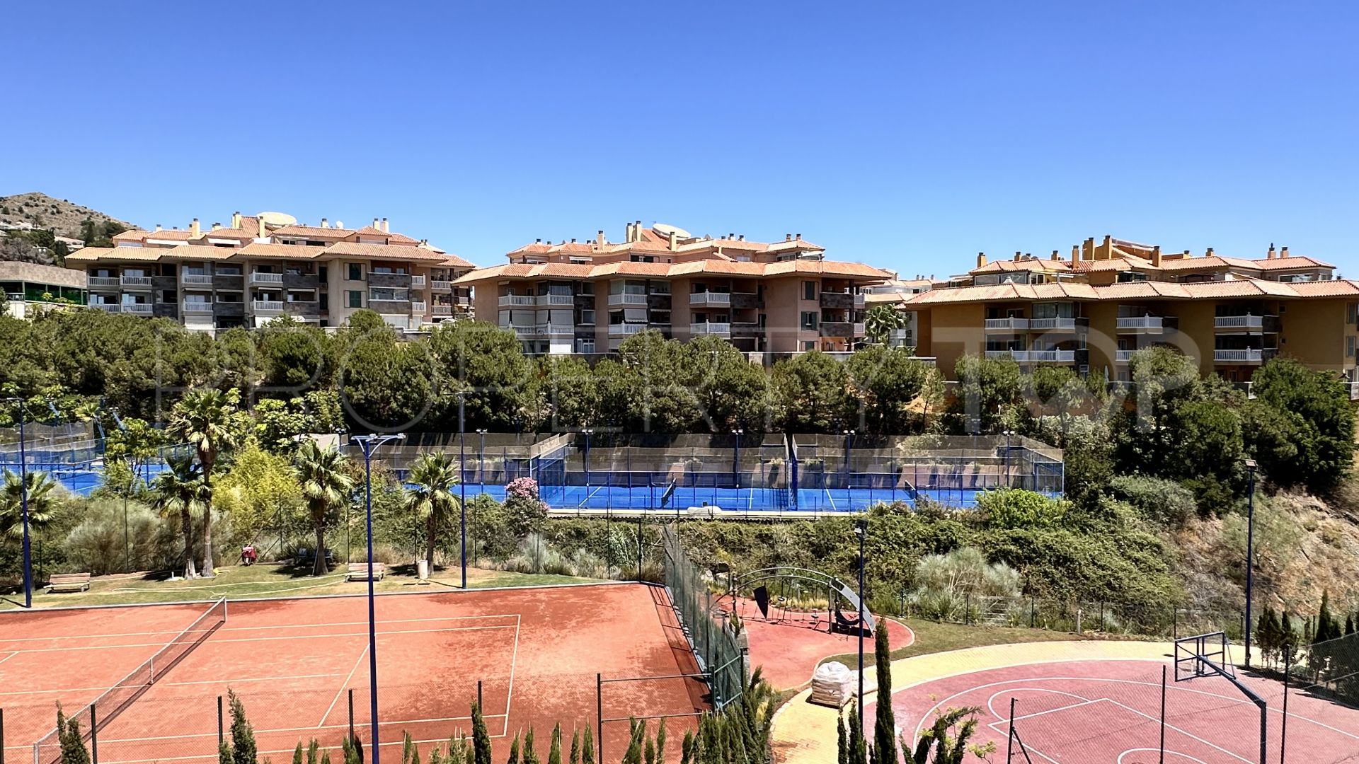 Apartment for sale in Reserva del Higuerón with 2 bedrooms