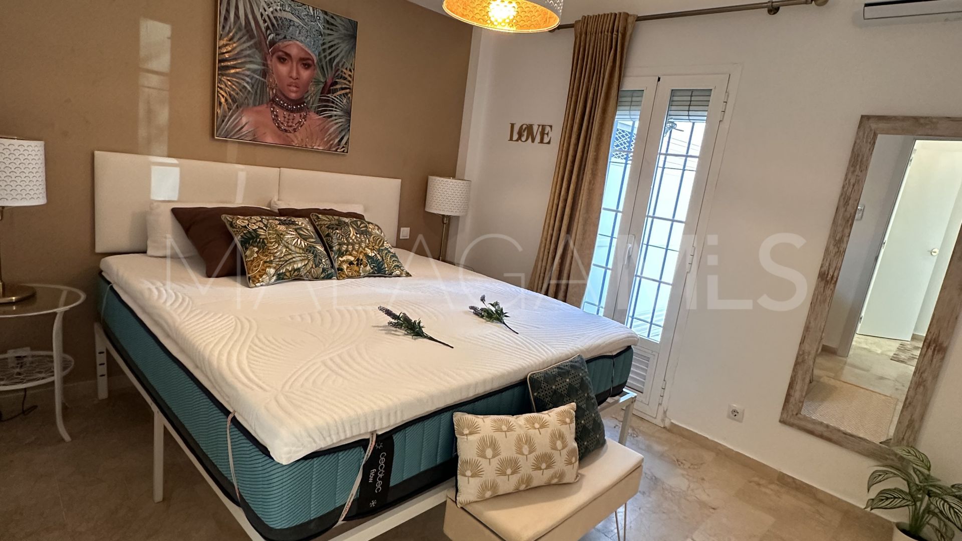 Erdgeschosswohnung for sale in Estepona Ost