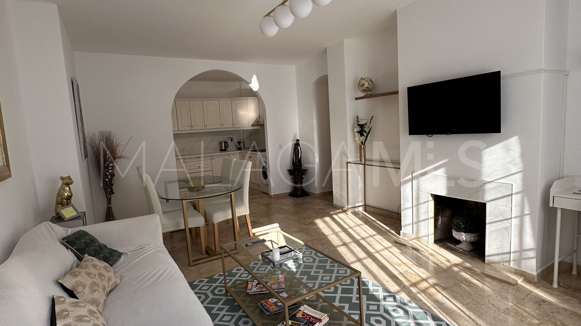 Erdgeschosswohnung for sale in Estepona Ost
