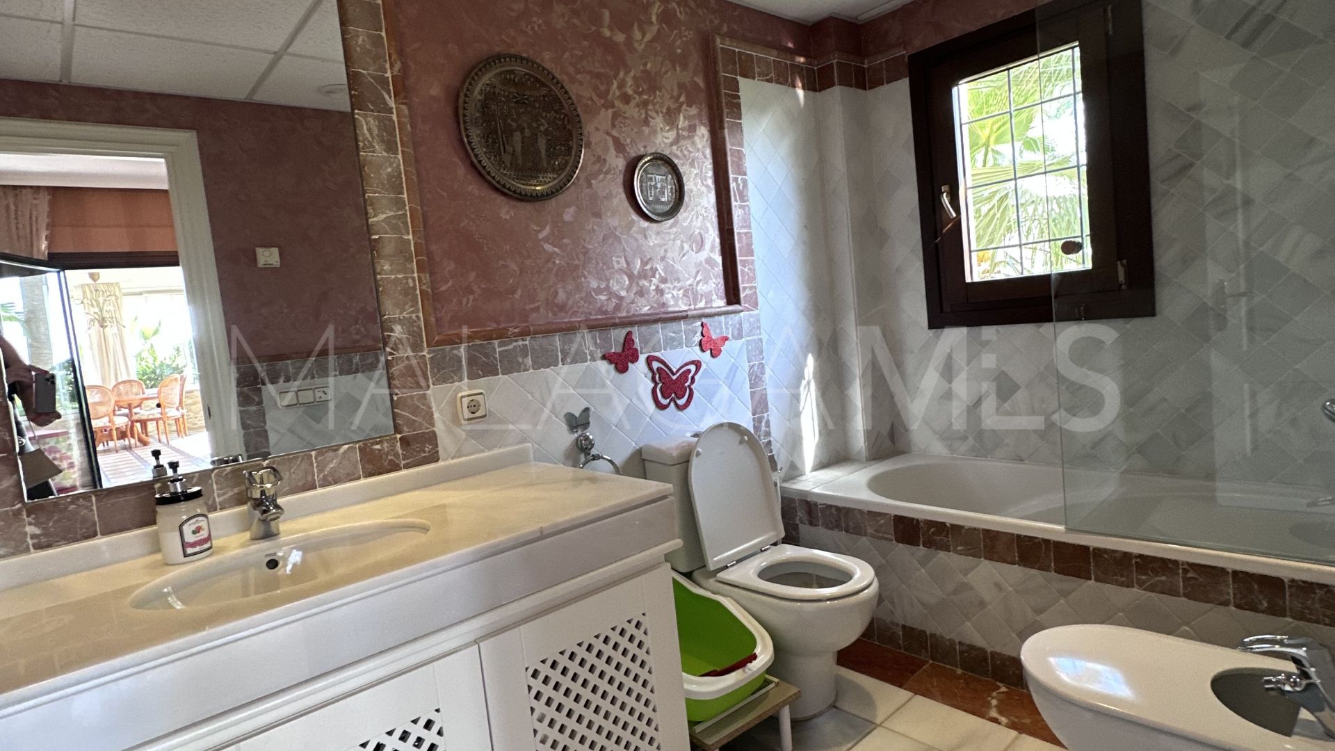 Lägenhet for sale in Marbella Golden Mile