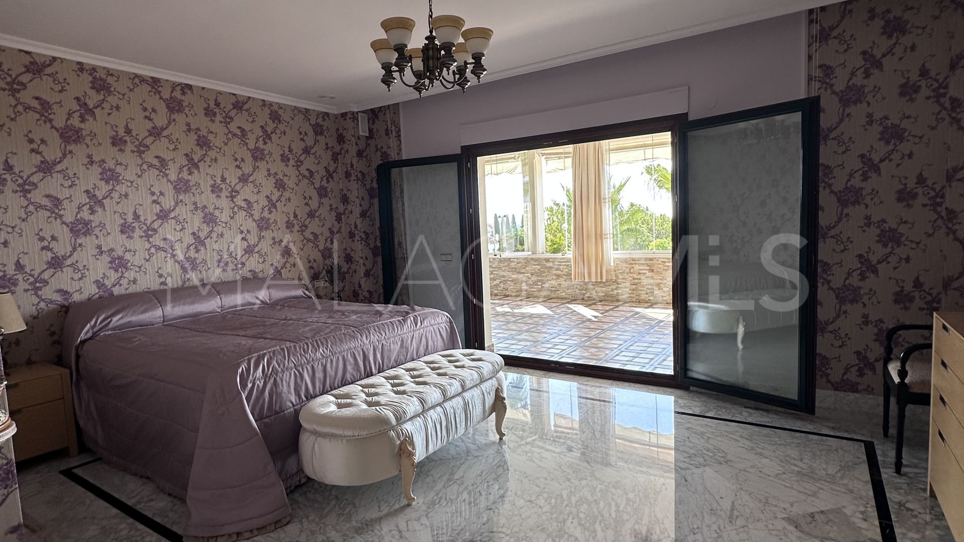 Lägenhet for sale in Marbella Golden Mile