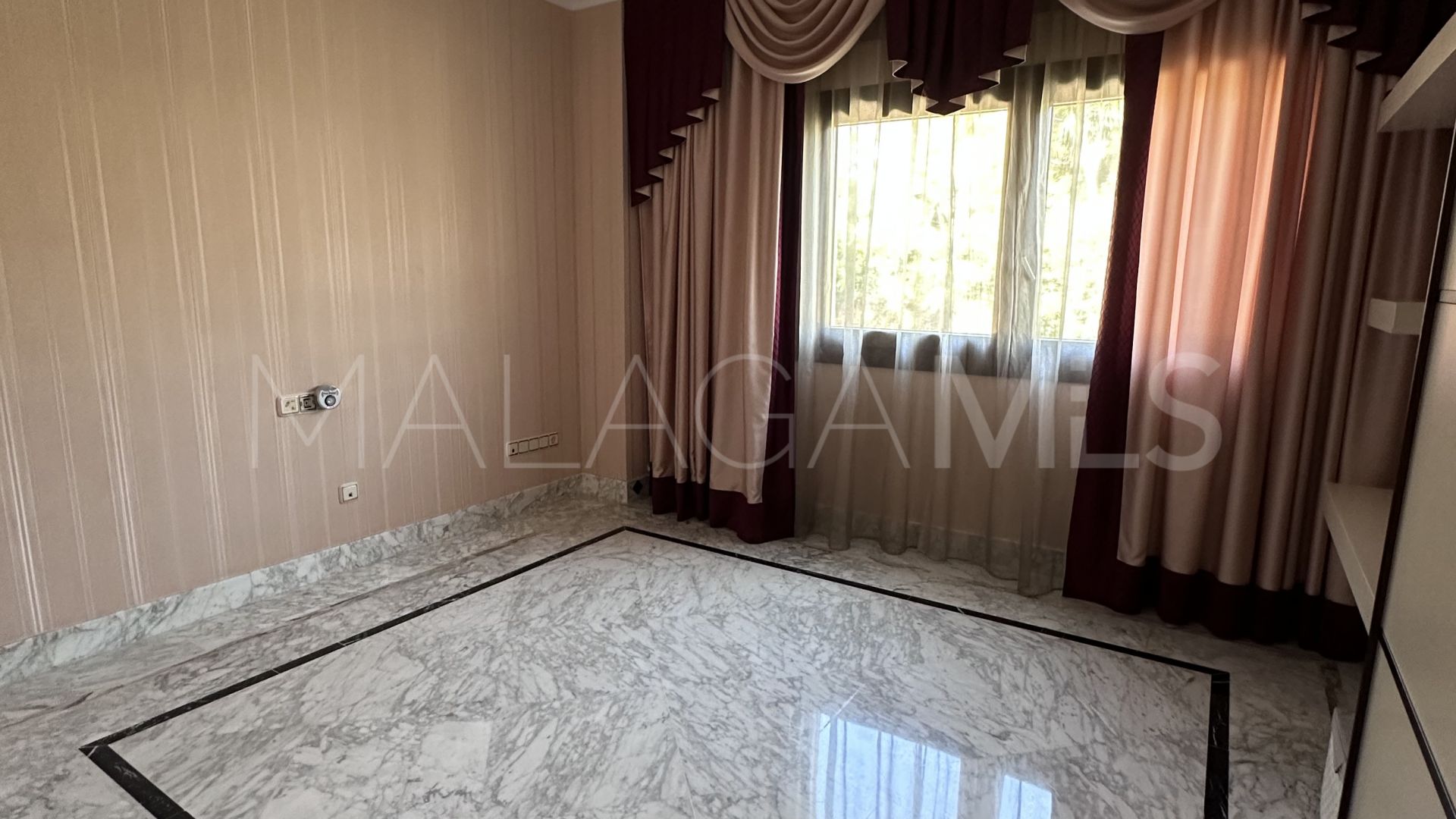 Lägenhet for sale in Marbella Golden Mile