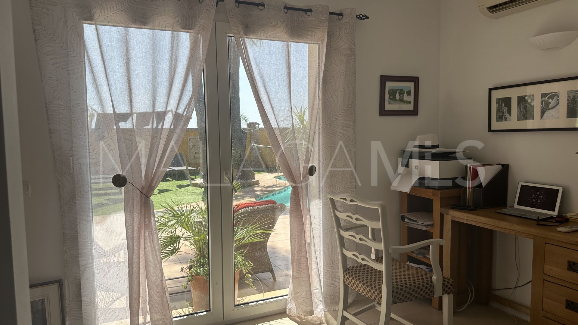 Villa with 4 bedrooms for sale in Estepona