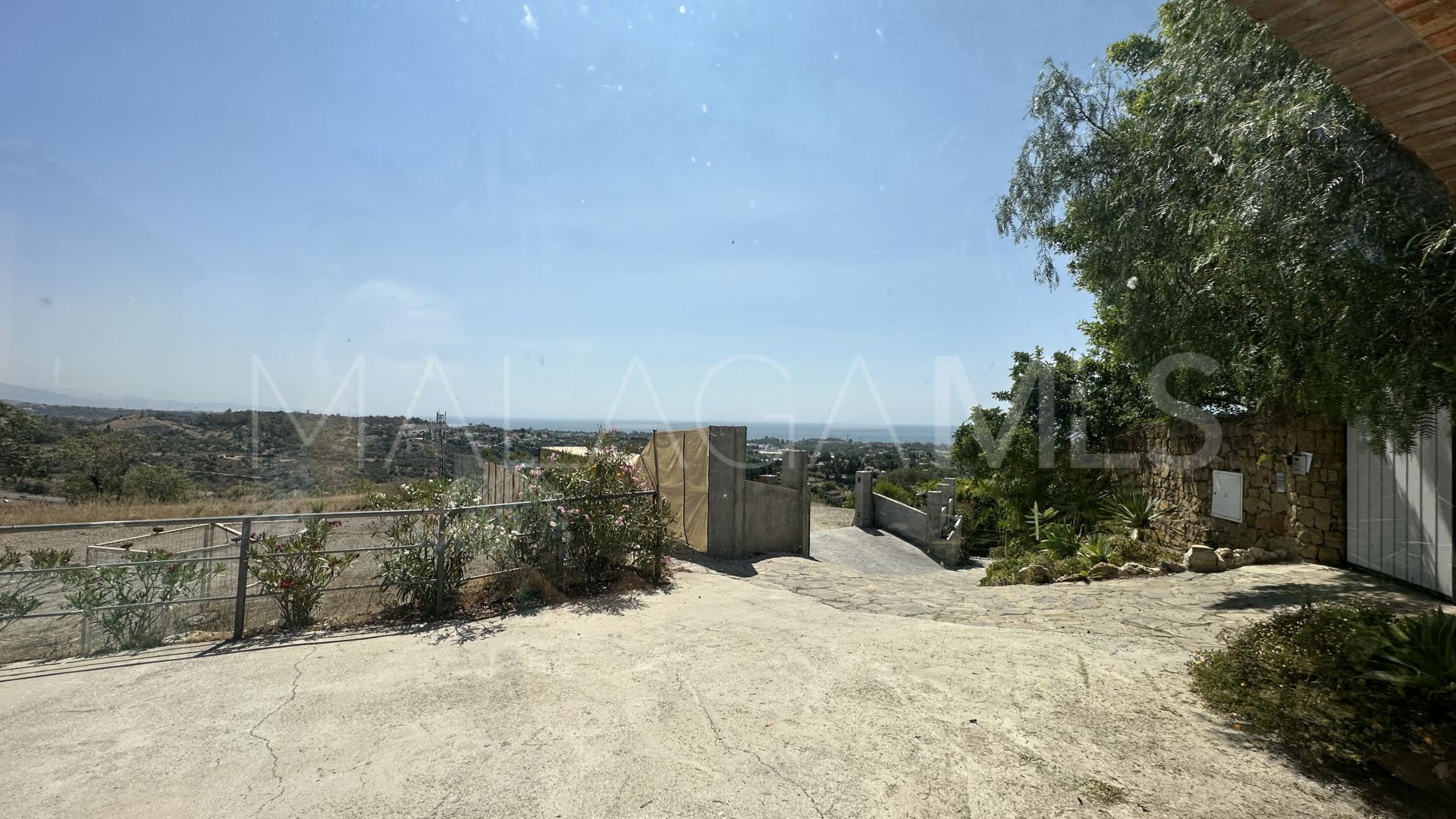 Villa with 4 bedrooms for sale in Estepona