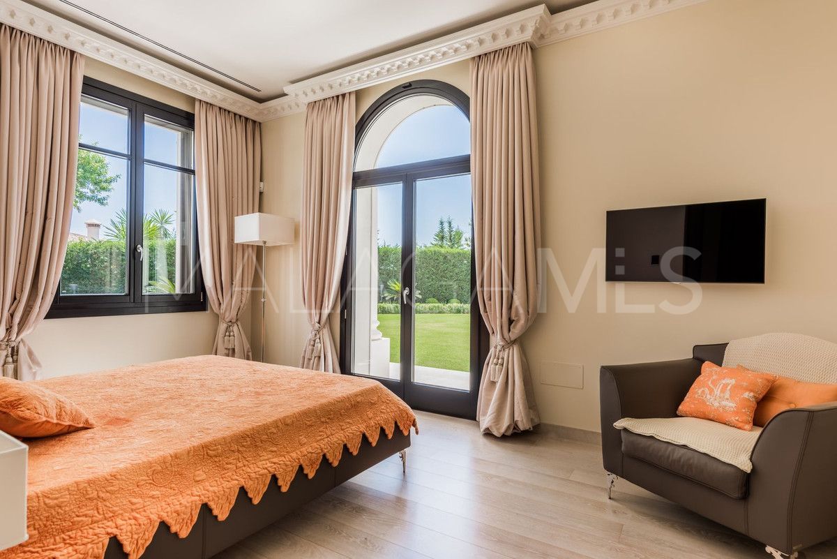 Villa for sale in Hacienda las Chapas
