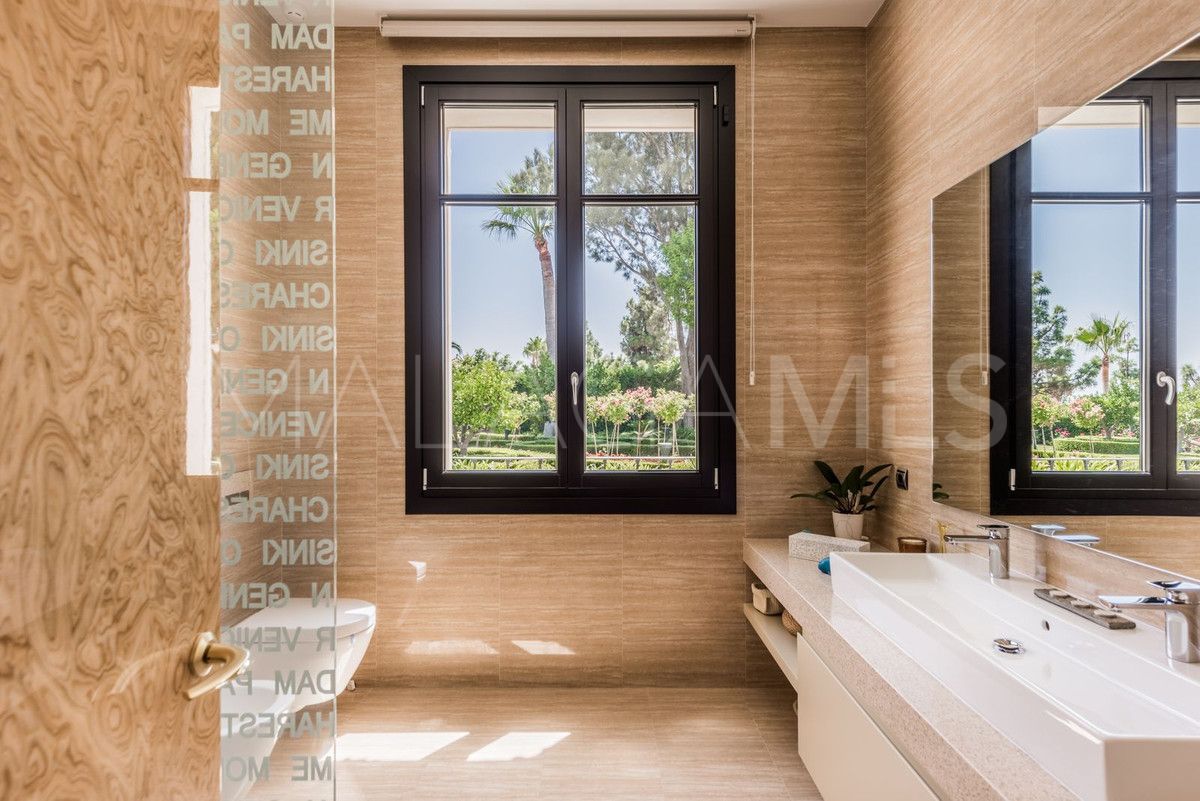 Villa for sale in Hacienda las Chapas