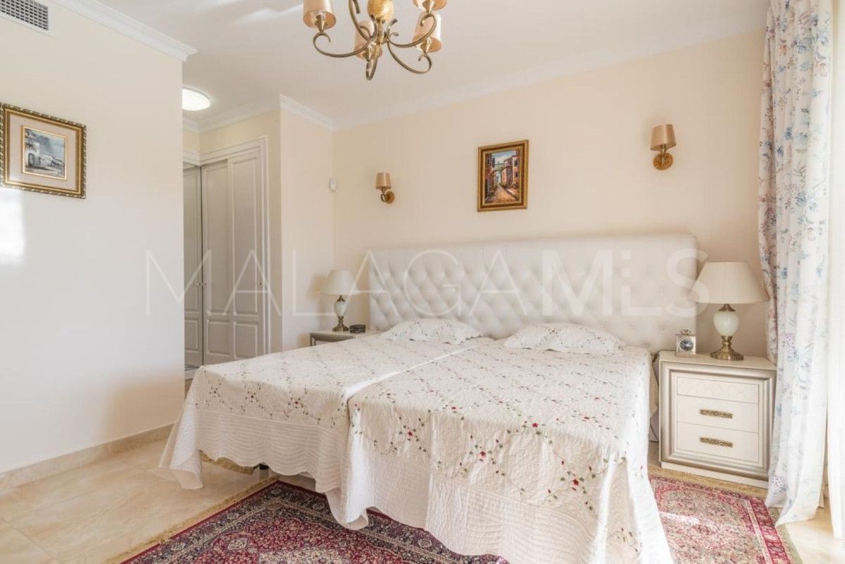 Villa for sale in Hacienda las Chapas