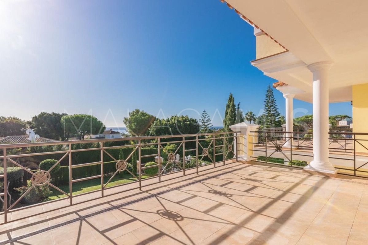 Villa for sale in Hacienda las Chapas